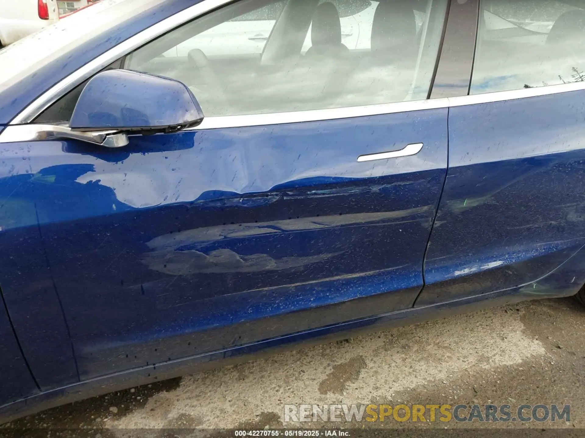 6 Photograph of a damaged car 5YJ3E1EB5LF620699 TESLA MODEL 3 2020