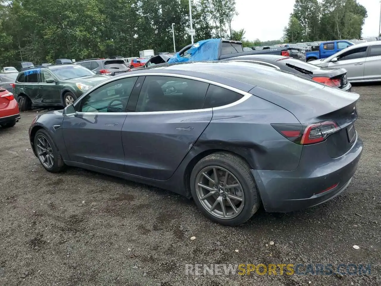 2 Photograph of a damaged car 5YJ3E1EB5LF635185 TESLA MODEL 3 2020