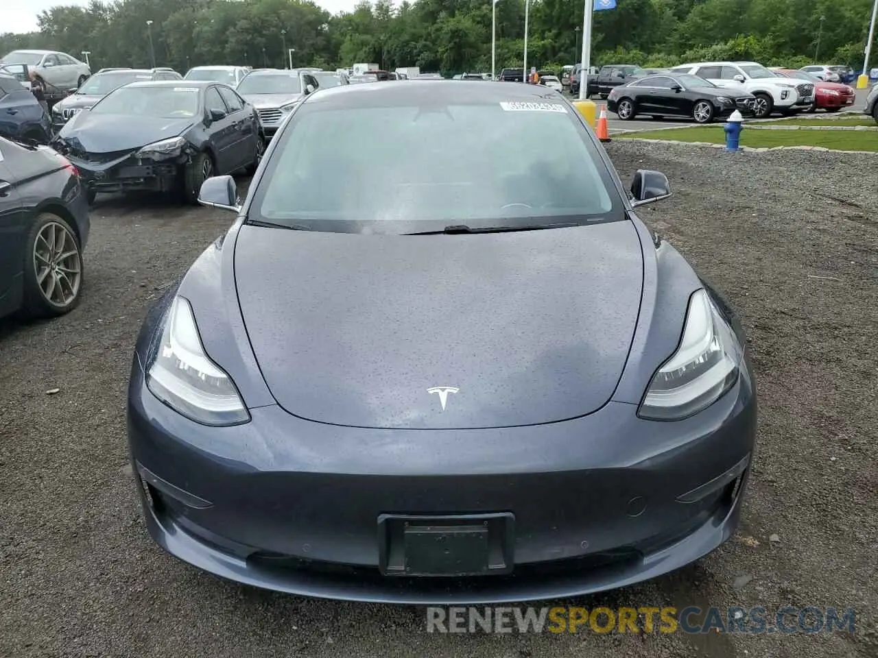 5 Photograph of a damaged car 5YJ3E1EB5LF635185 TESLA MODEL 3 2020