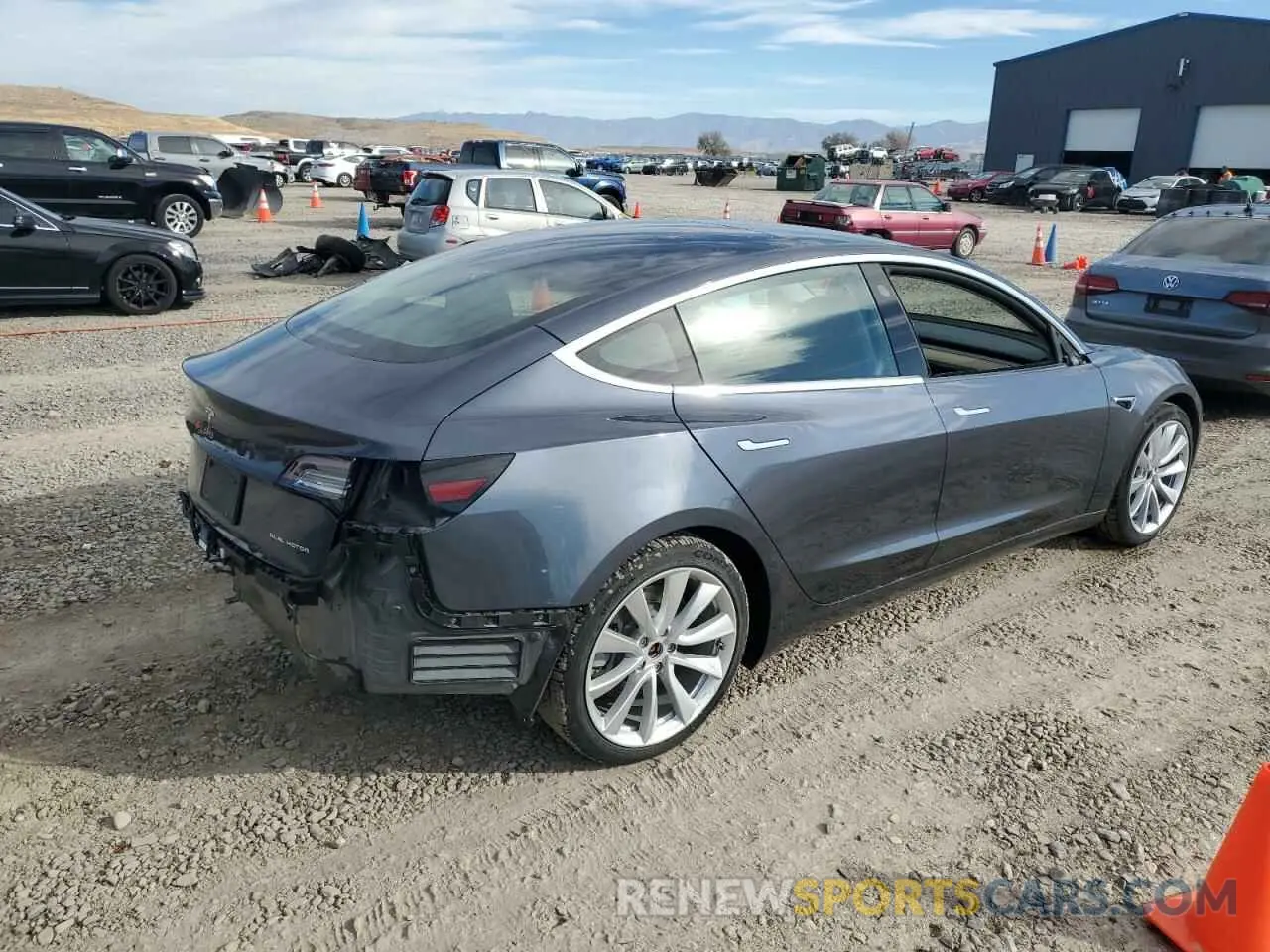 3 Photograph of a damaged car 5YJ3E1EB5LF650821 TESLA MODEL 3 2020