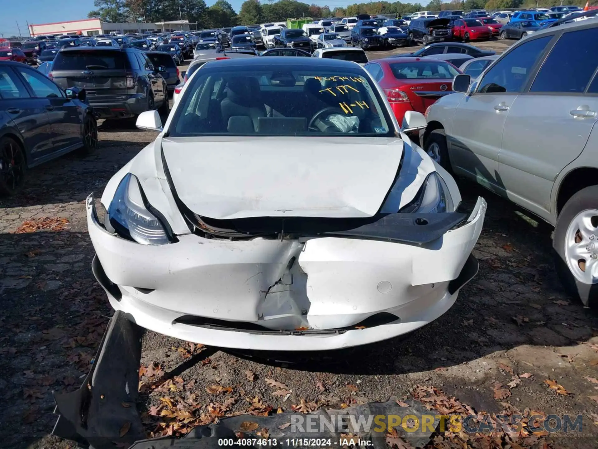 11 Photograph of a damaged car 5YJ3E1EB5LF774930 TESLA MODEL 3 2020