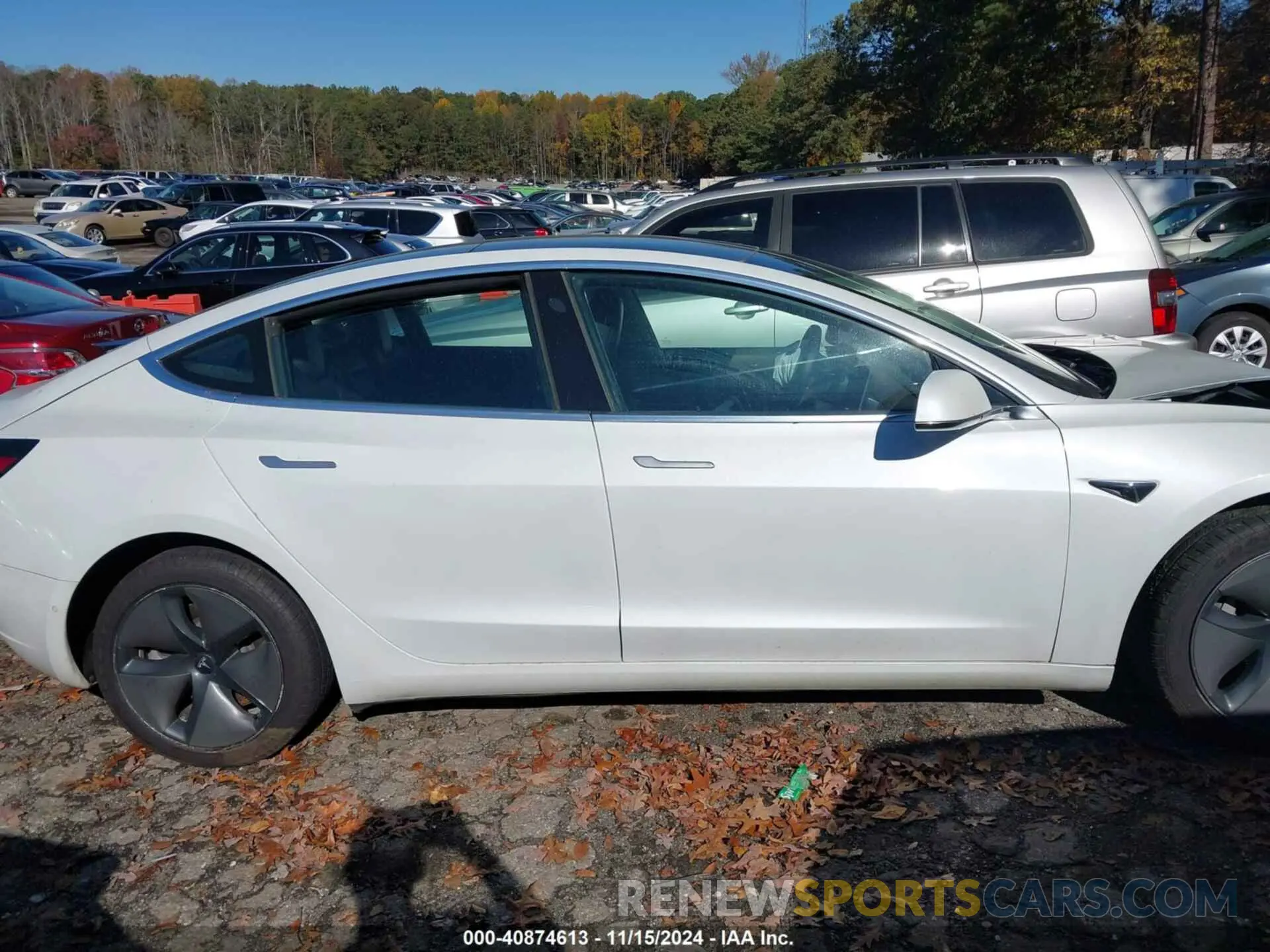 12 Photograph of a damaged car 5YJ3E1EB5LF774930 TESLA MODEL 3 2020