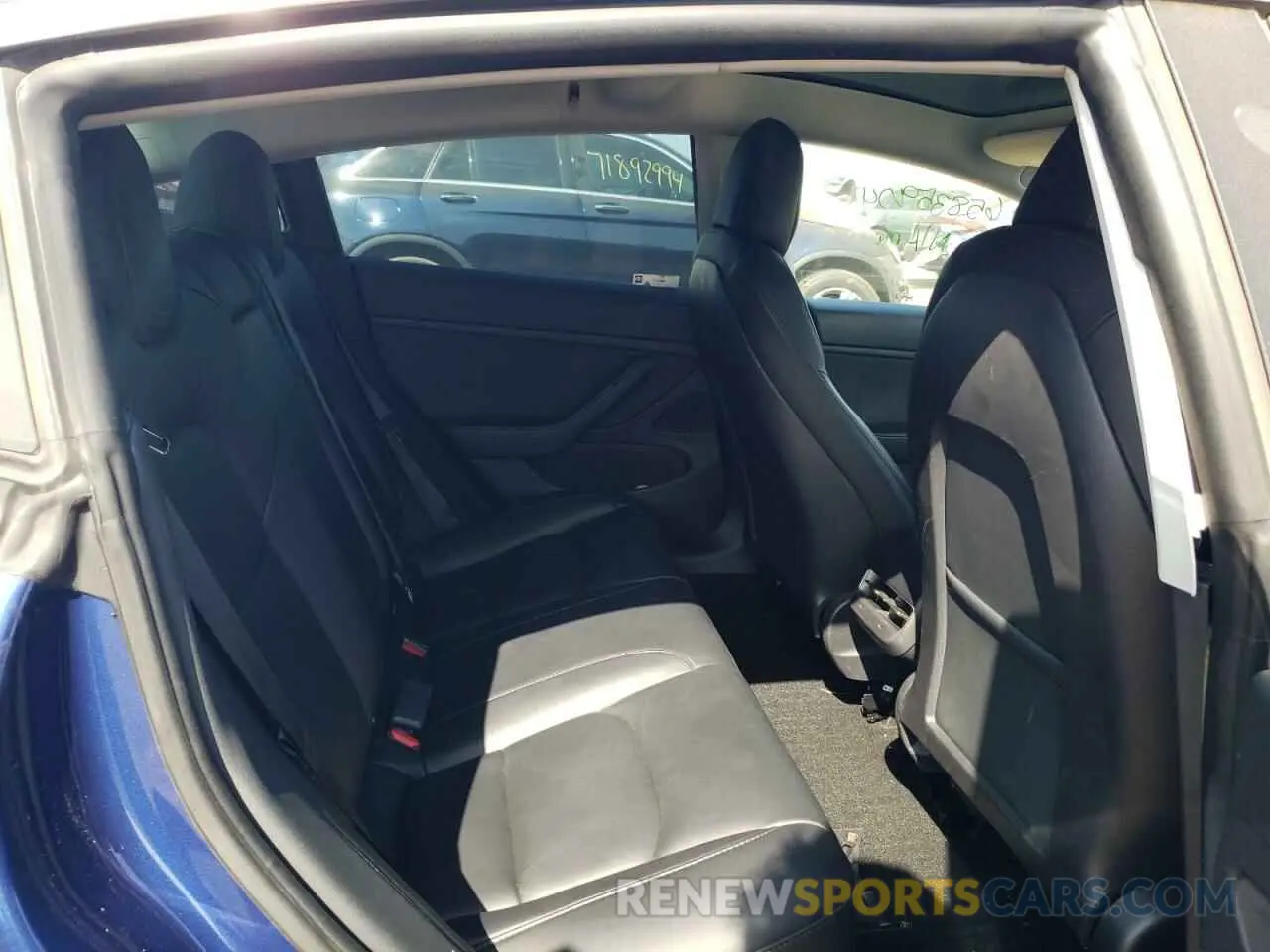 10 Photograph of a damaged car 5YJ3E1EB5LF790481 TESLA MODEL 3 2020