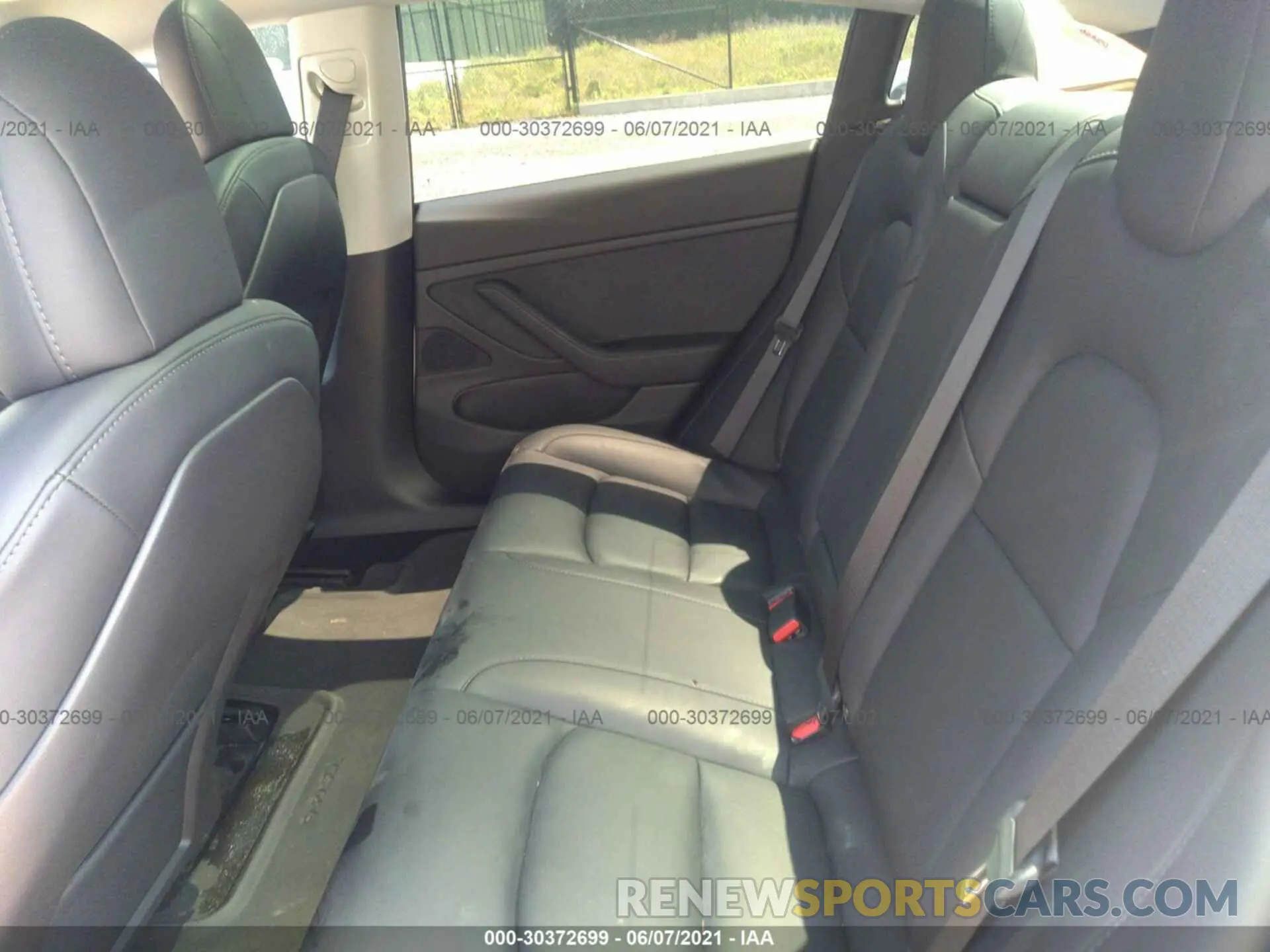 8 Photograph of a damaged car 5YJ3E1EB5LF791128 TESLA MODEL 3 2020