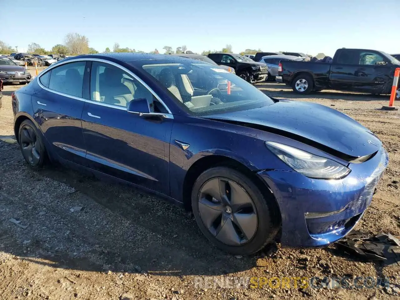 4 Photograph of a damaged car 5YJ3E1EB5LF794952 TESLA MODEL 3 2020