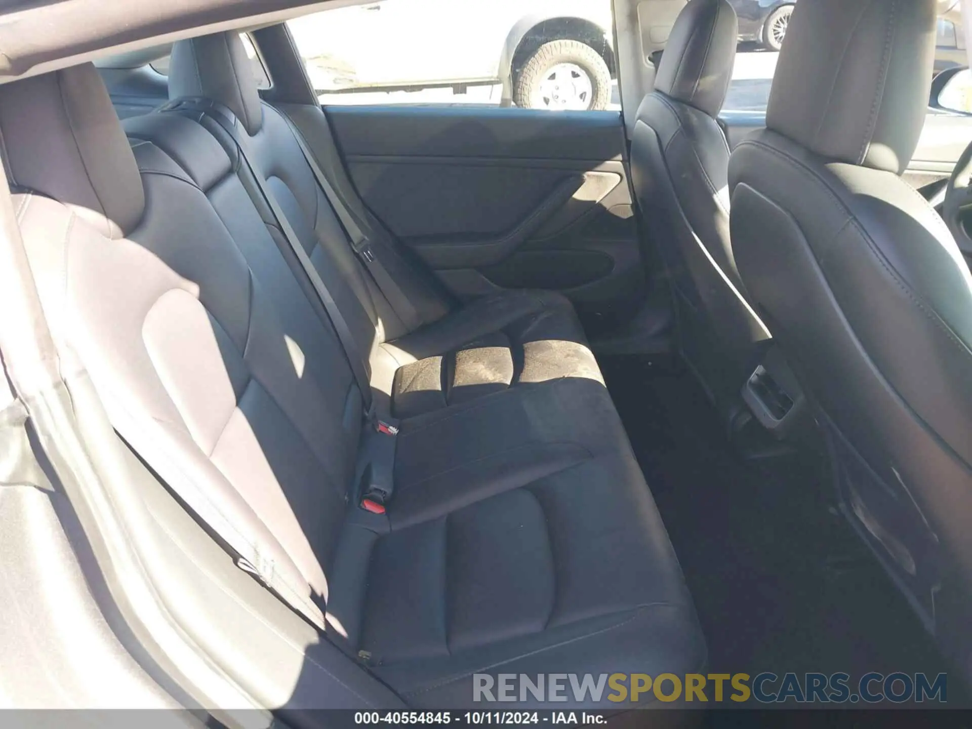 8 Фотография поврежденного автомобиля 5YJ3E1EB5LF800796 TESLA MODEL 3 2020
