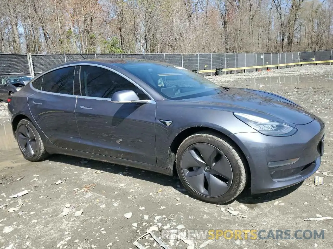 4 Фотография поврежденного автомобиля 5YJ3E1EB6LF616676 TESLA MODEL 3 2020