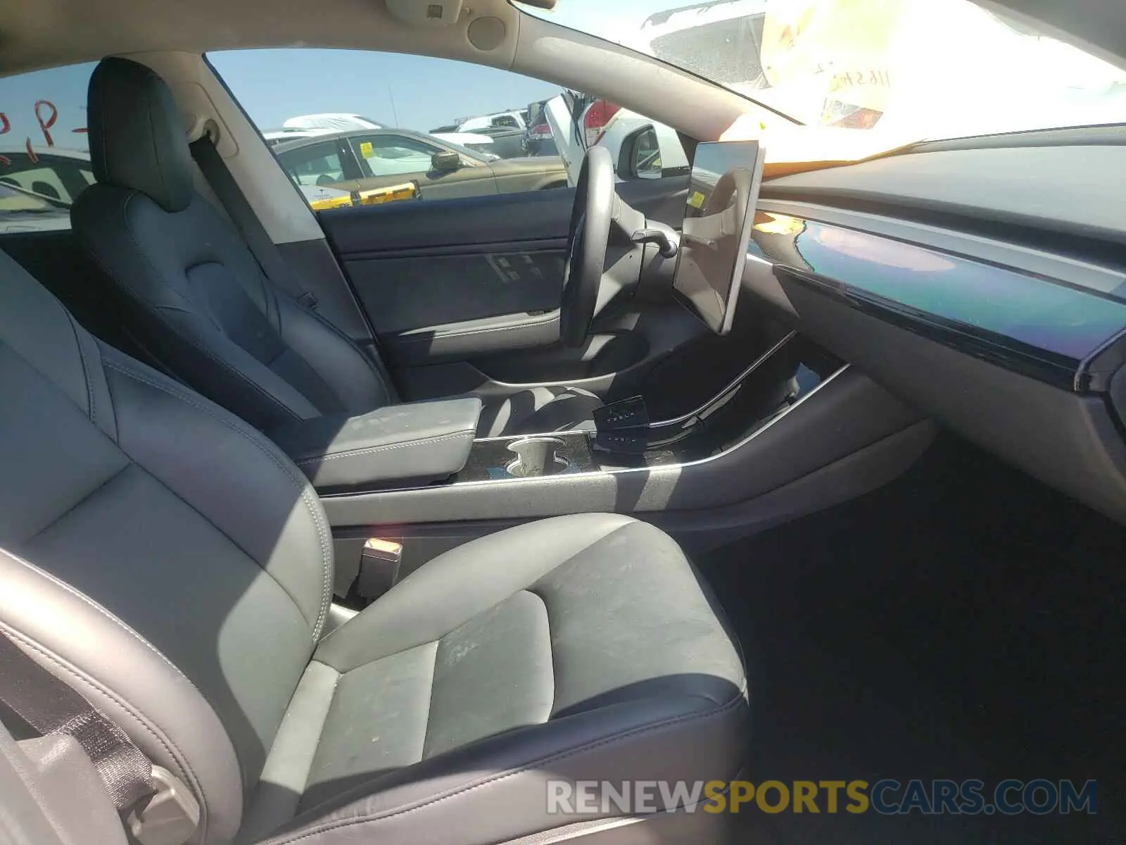 5 Photograph of a damaged car 5YJ3E1EB6LF619142 TESLA MODEL 3 2020