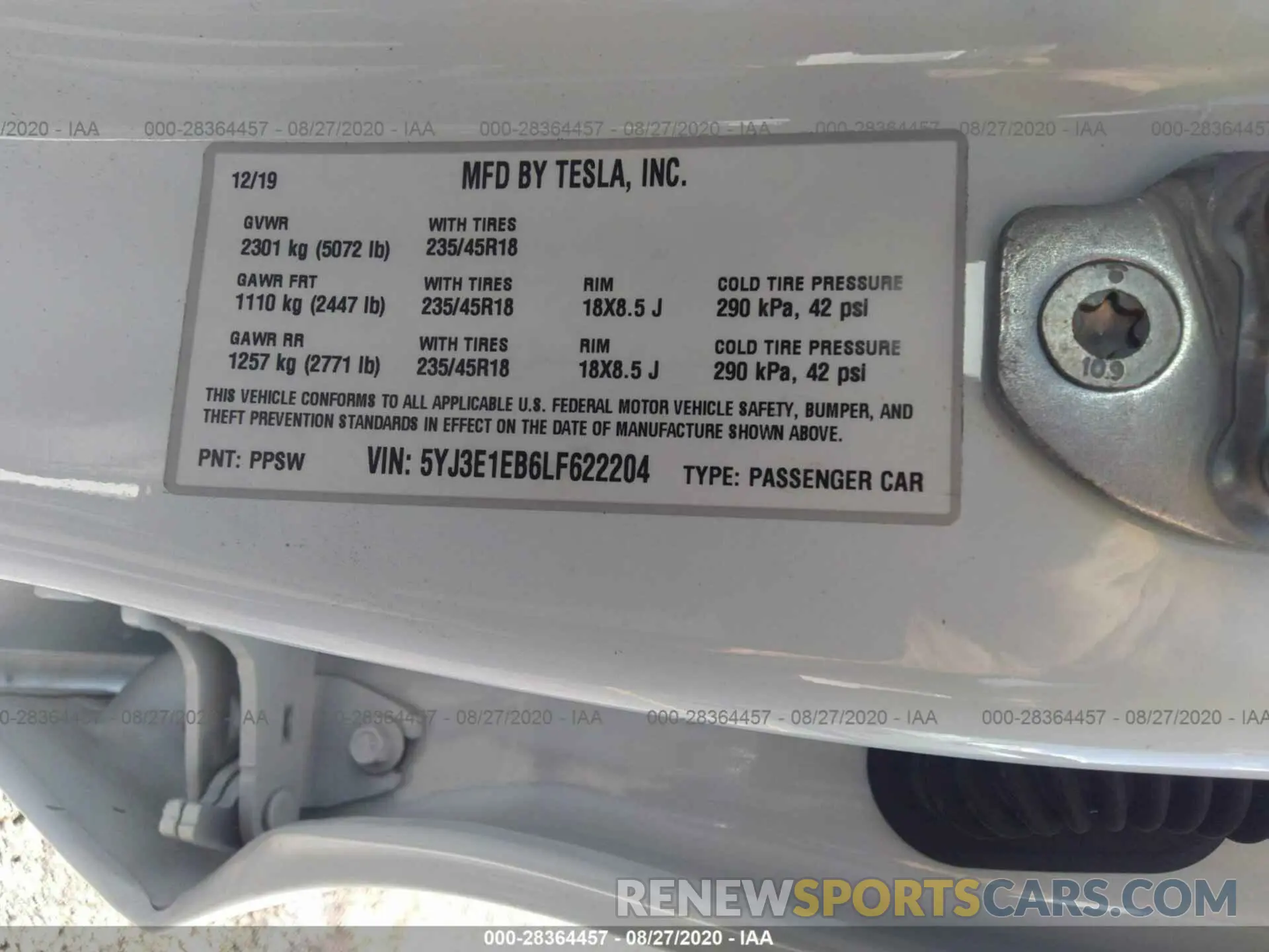 9 Photograph of a damaged car 5YJ3E1EB6LF622204 TESLA MODEL 3 2020