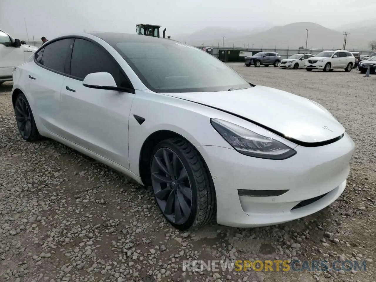 4 Фотография поврежденного автомобиля 5YJ3E1EB6LF628164 TESLA MODEL 3 2020