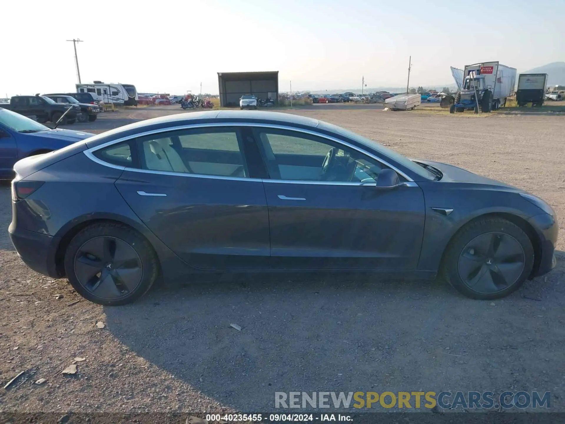 14 Photograph of a damaged car 5YJ3E1EB6LF651332 TESLA MODEL 3 2020