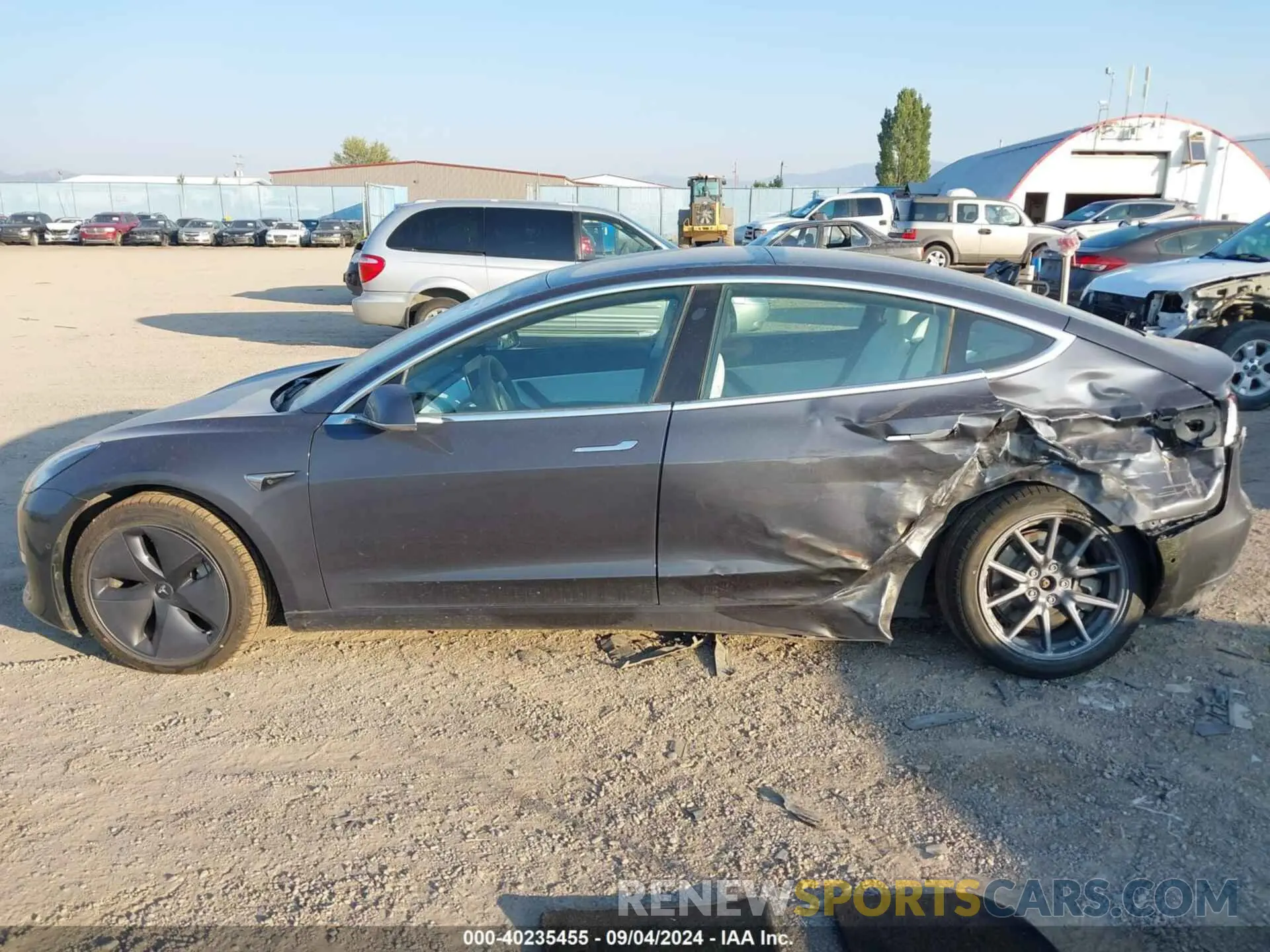 15 Photograph of a damaged car 5YJ3E1EB6LF651332 TESLA MODEL 3 2020
