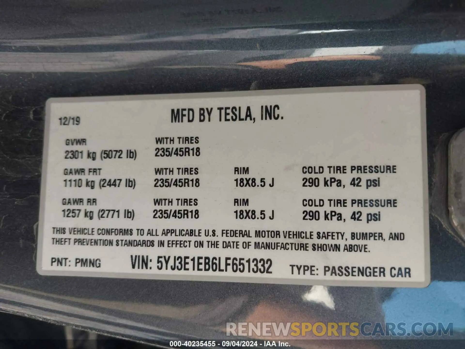 9 Photograph of a damaged car 5YJ3E1EB6LF651332 TESLA MODEL 3 2020