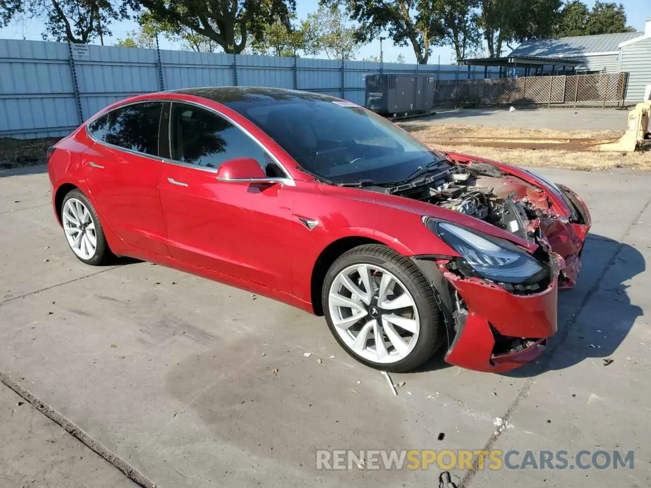 4 Photograph of a damaged car 5YJ3E1EB6LF666753 TESLA MODEL 3 2020