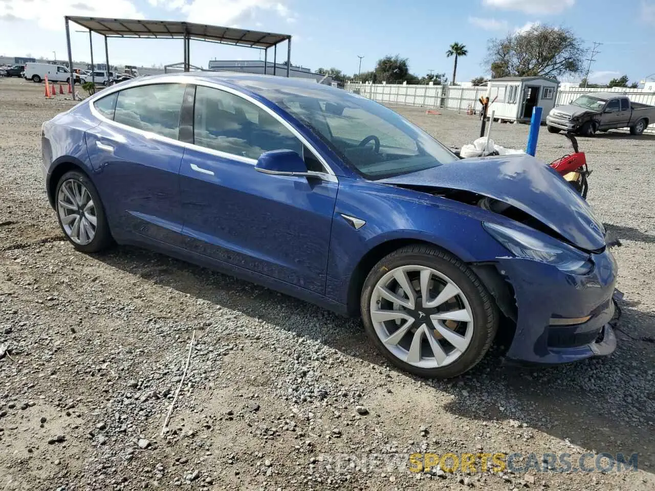 4 Фотография поврежденного автомобиля 5YJ3E1EB6LF667711 TESLA MODEL 3 2020