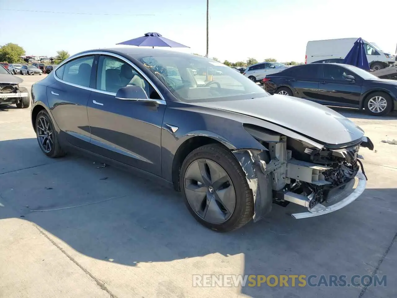 4 Фотография поврежденного автомобиля 5YJ3E1EB6LF716356 TESLA MODEL 3 2020