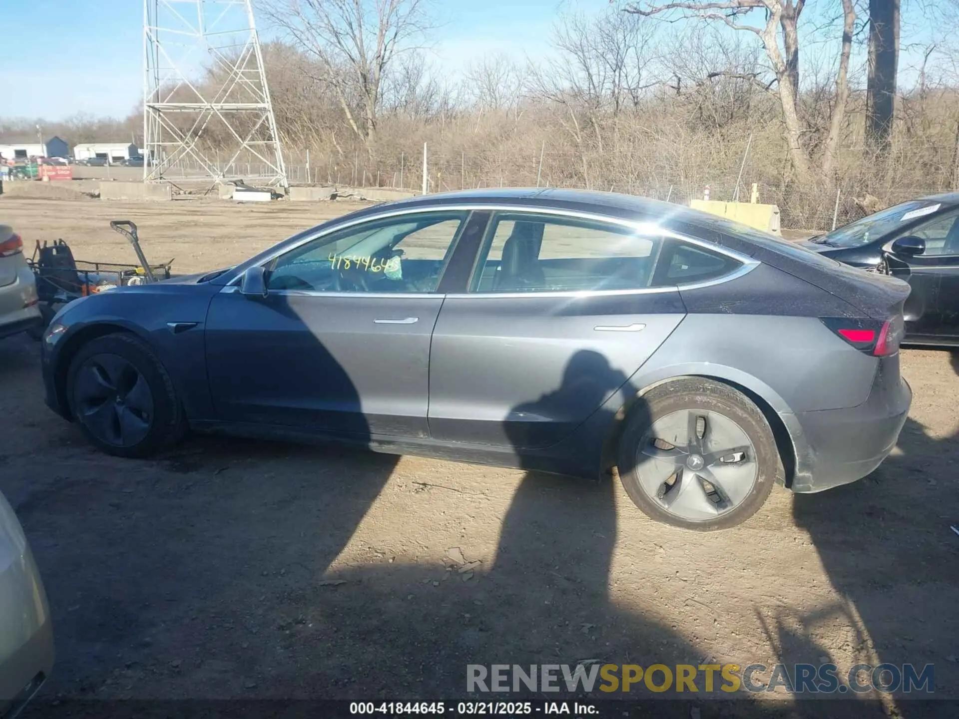 13 Фотография поврежденного автомобиля 5YJ3E1EB6LF793583 TESLA MODEL 3 2020