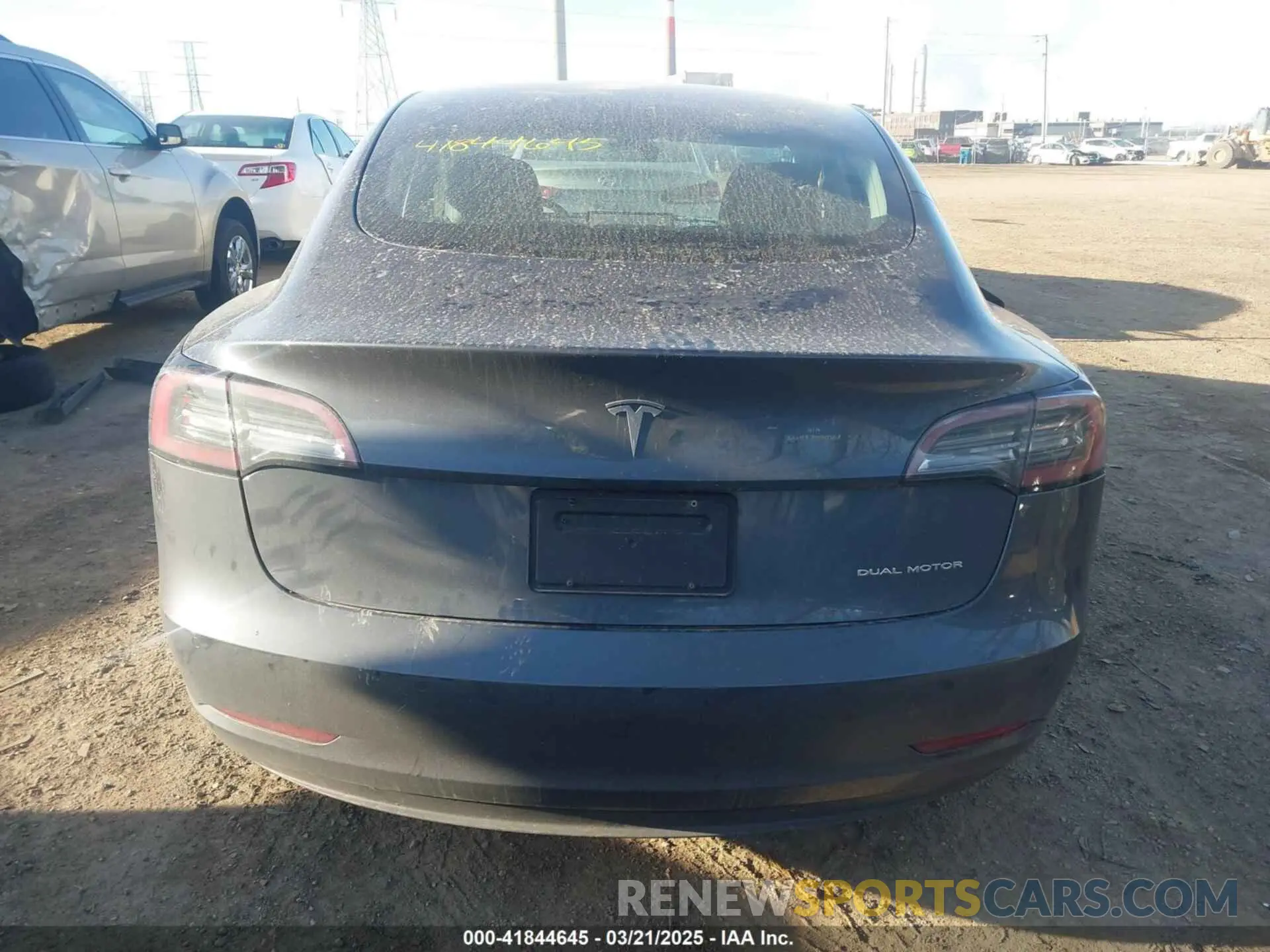 15 Фотография поврежденного автомобиля 5YJ3E1EB6LF793583 TESLA MODEL 3 2020