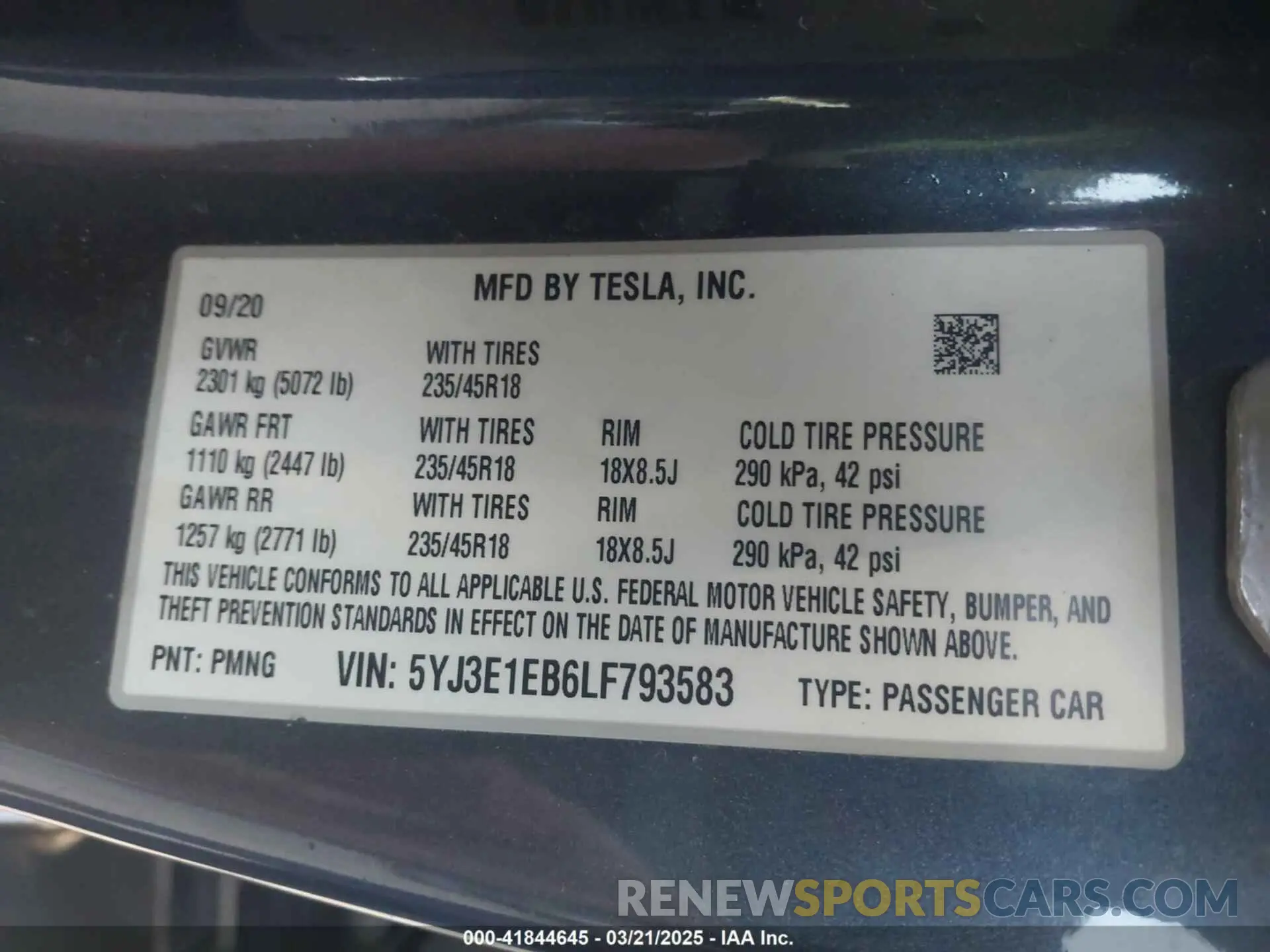 9 Фотография поврежденного автомобиля 5YJ3E1EB6LF793583 TESLA MODEL 3 2020