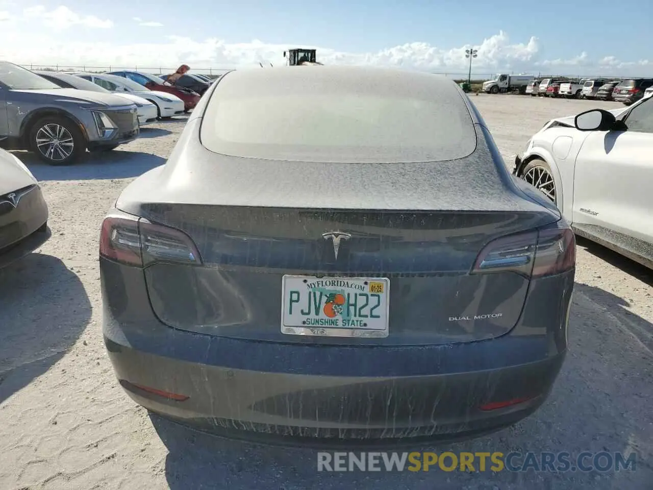 6 Фотография поврежденного автомобиля 5YJ3E1EB6LF798072 TESLA MODEL 3 2020