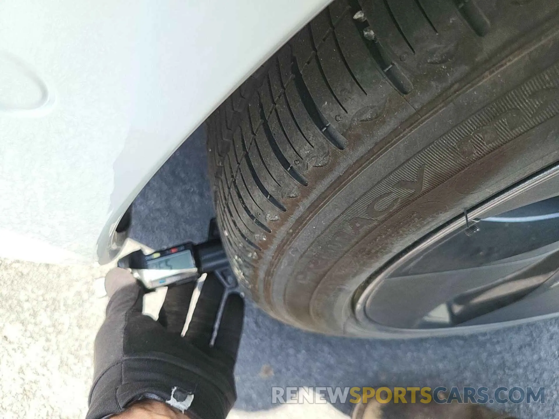 7 Photograph of a damaged car 5YJ3E1EB6LF800953 TESLA MODEL 3 2020