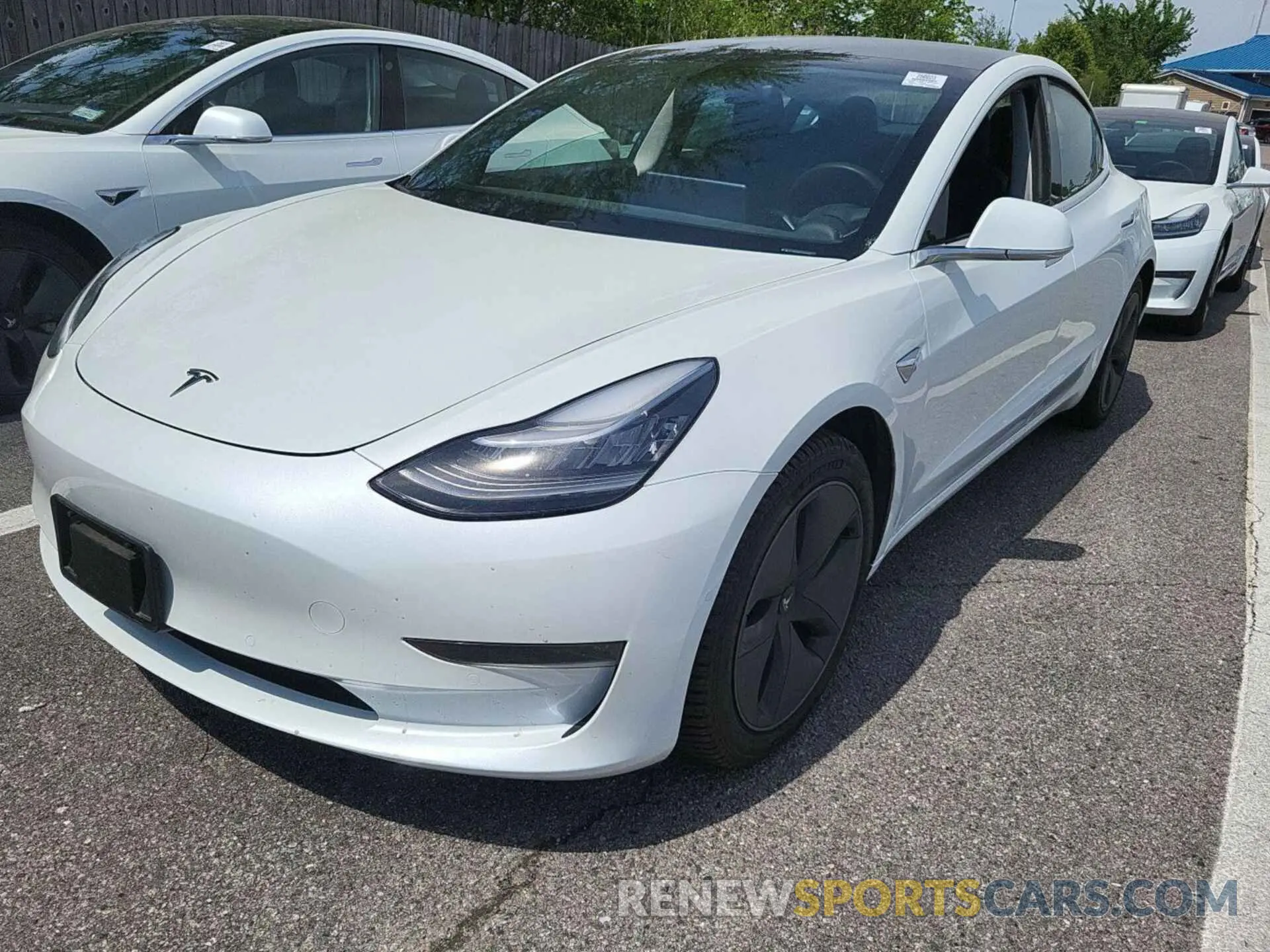 23 Photograph of a damaged car 5YJ3E1EB6LF800998 TESLA MODEL 3 2020