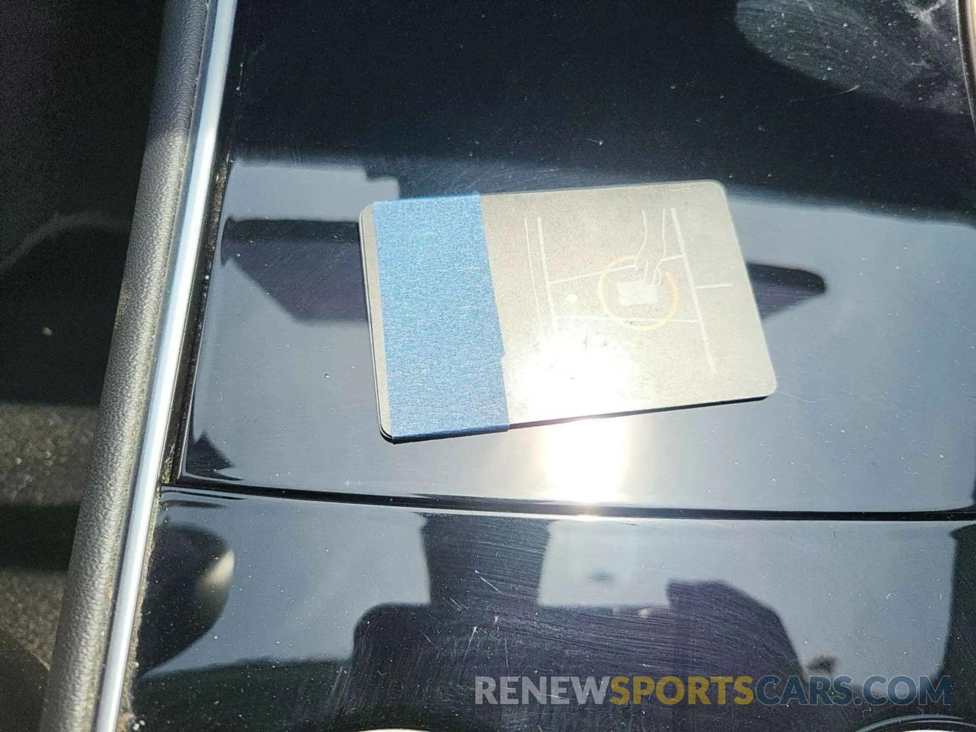 25 Photograph of a damaged car 5YJ3E1EB6LF800998 TESLA MODEL 3 2020