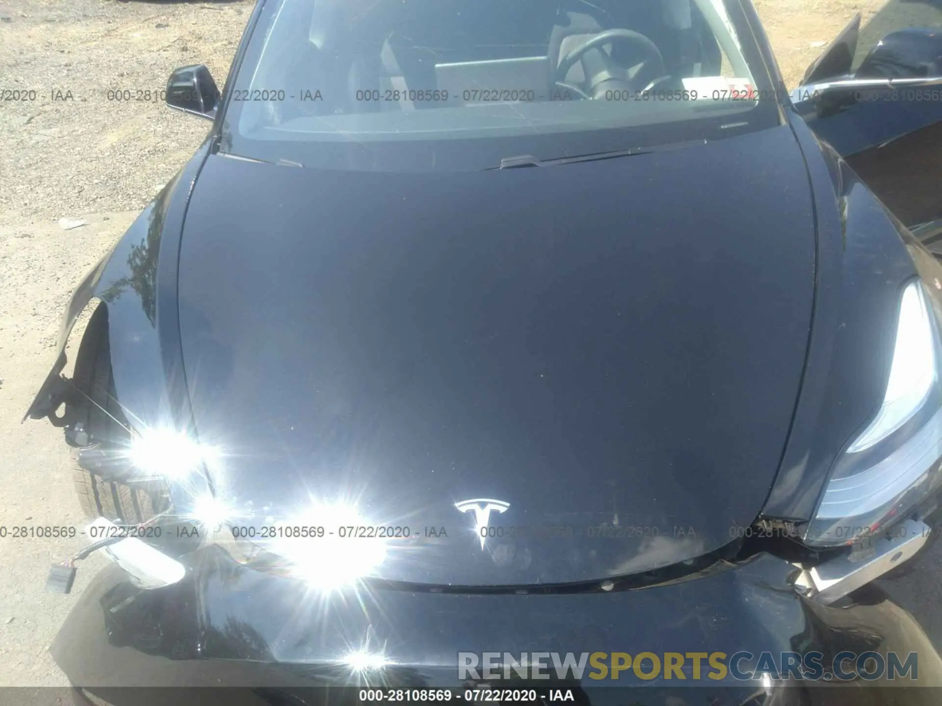 10 Photograph of a damaged car 5YJ3E1EB7LF599838 TESLA MODEL 3 2020