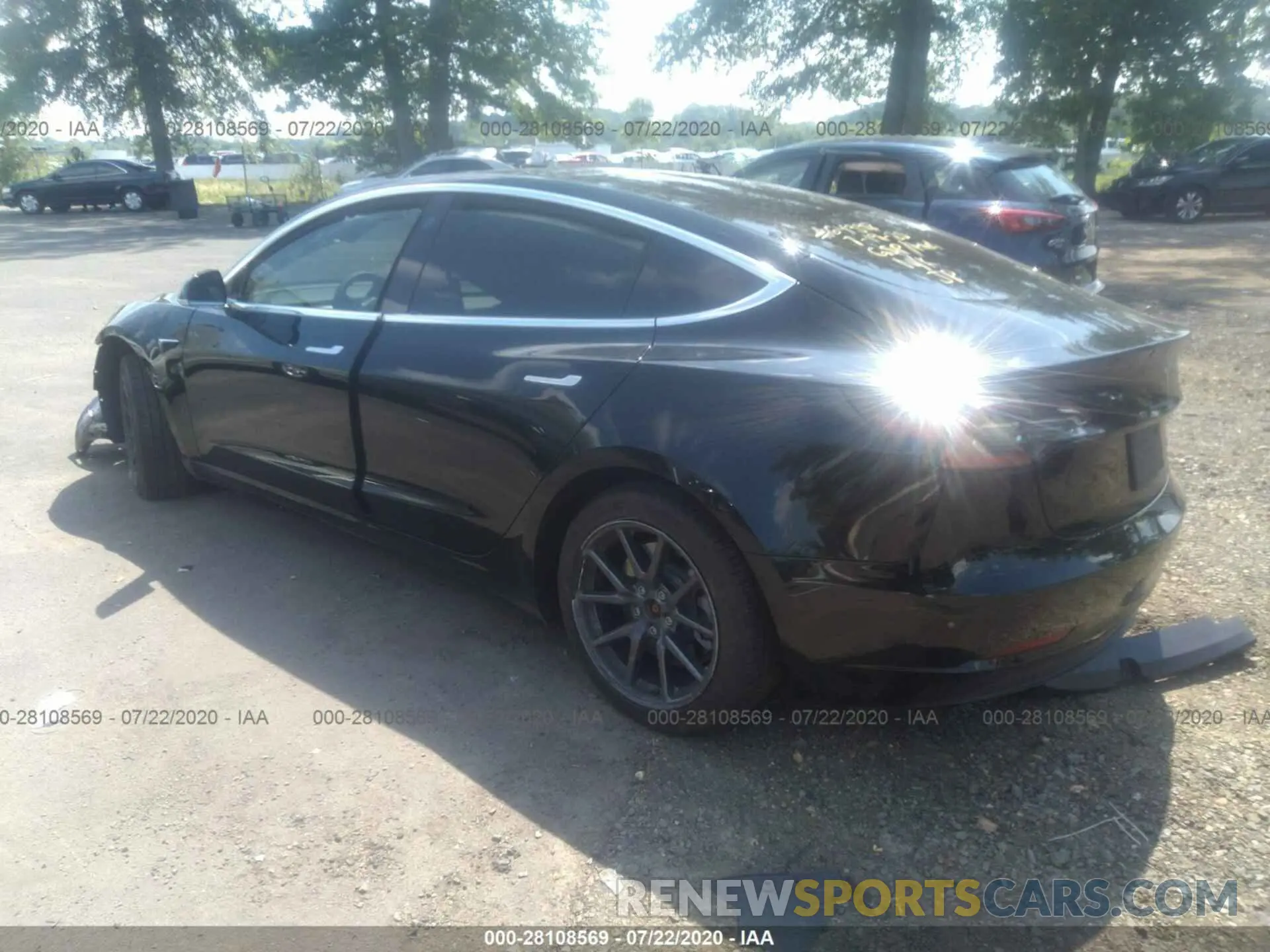 3 Photograph of a damaged car 5YJ3E1EB7LF599838 TESLA MODEL 3 2020