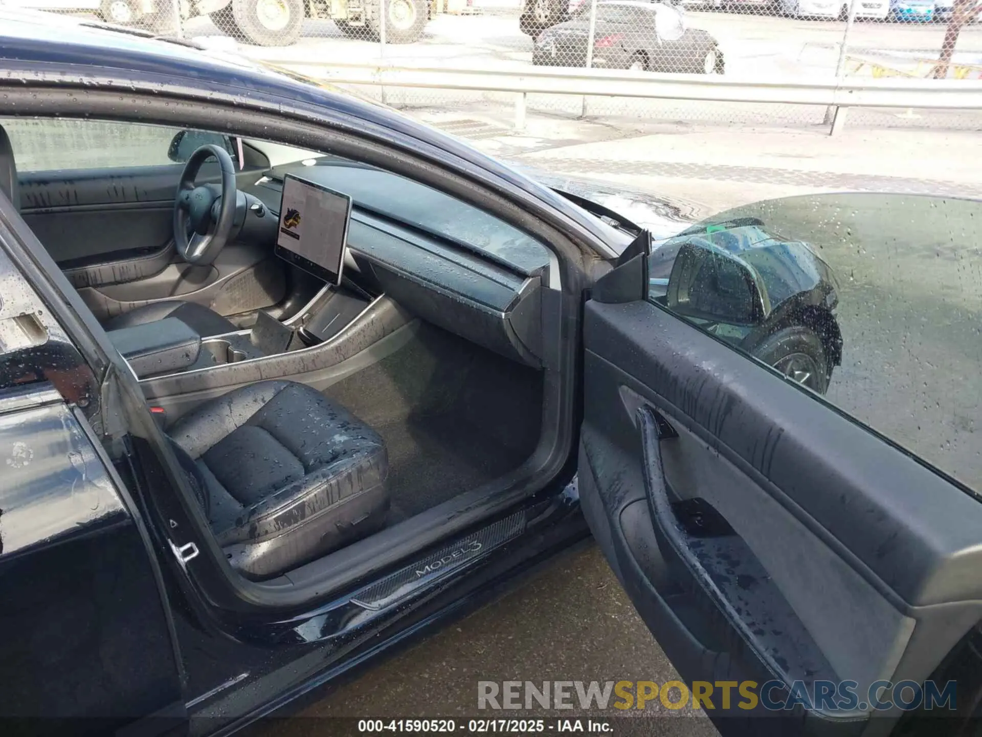 5 Photograph of a damaged car 5YJ3E1EB7LF600244 TESLA MODEL 3 2020