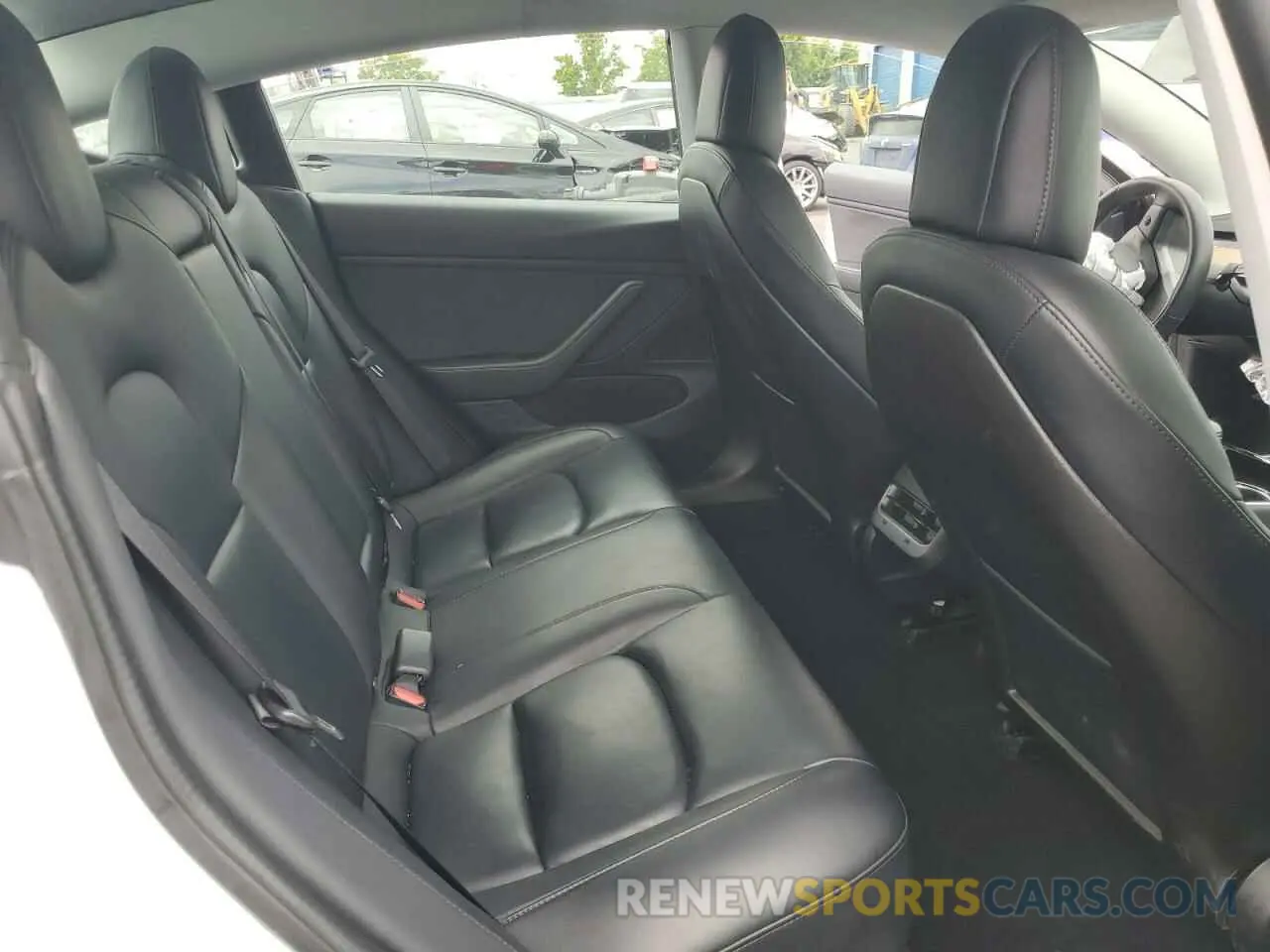 10 Photograph of a damaged car 5YJ3E1EB7LF619411 TESLA MODEL 3 2020