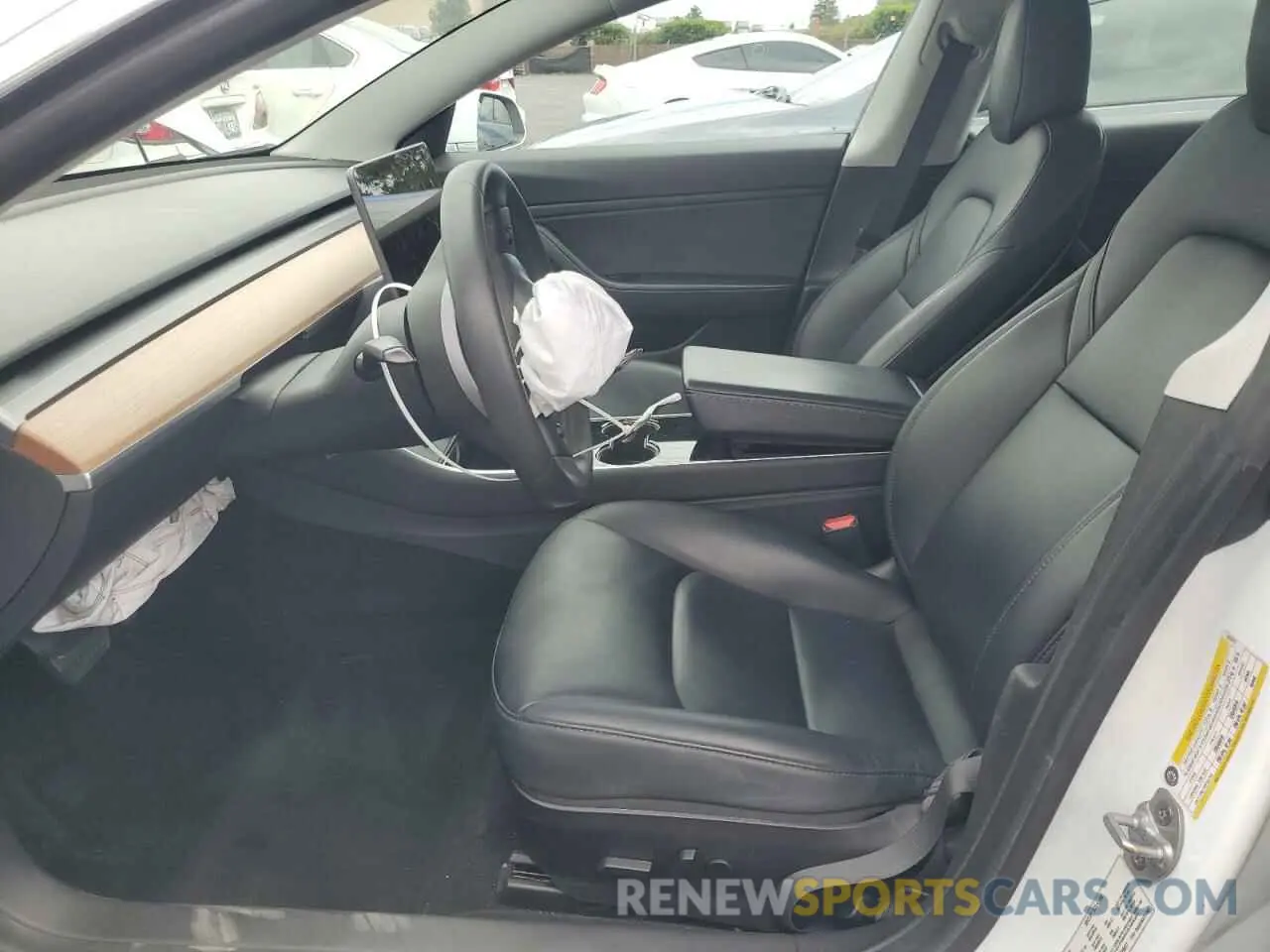 7 Photograph of a damaged car 5YJ3E1EB7LF619411 TESLA MODEL 3 2020