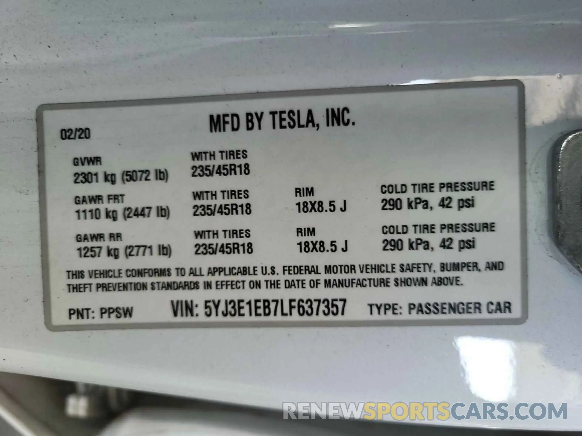 21 Photograph of a damaged car 5YJ3E1EB7LF637357 TESLA MODEL 3 2020