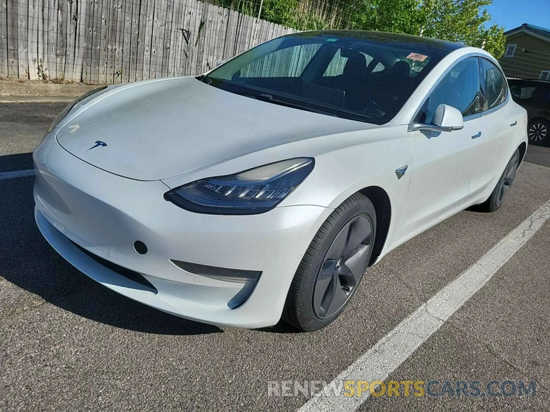 22 Photograph of a damaged car 5YJ3E1EB7LF637357 TESLA MODEL 3 2020