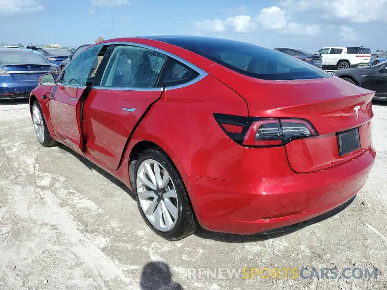 2 Photograph of a damaged car 5YJ3E1EB7LF646575 TESLA MODEL 3 2020