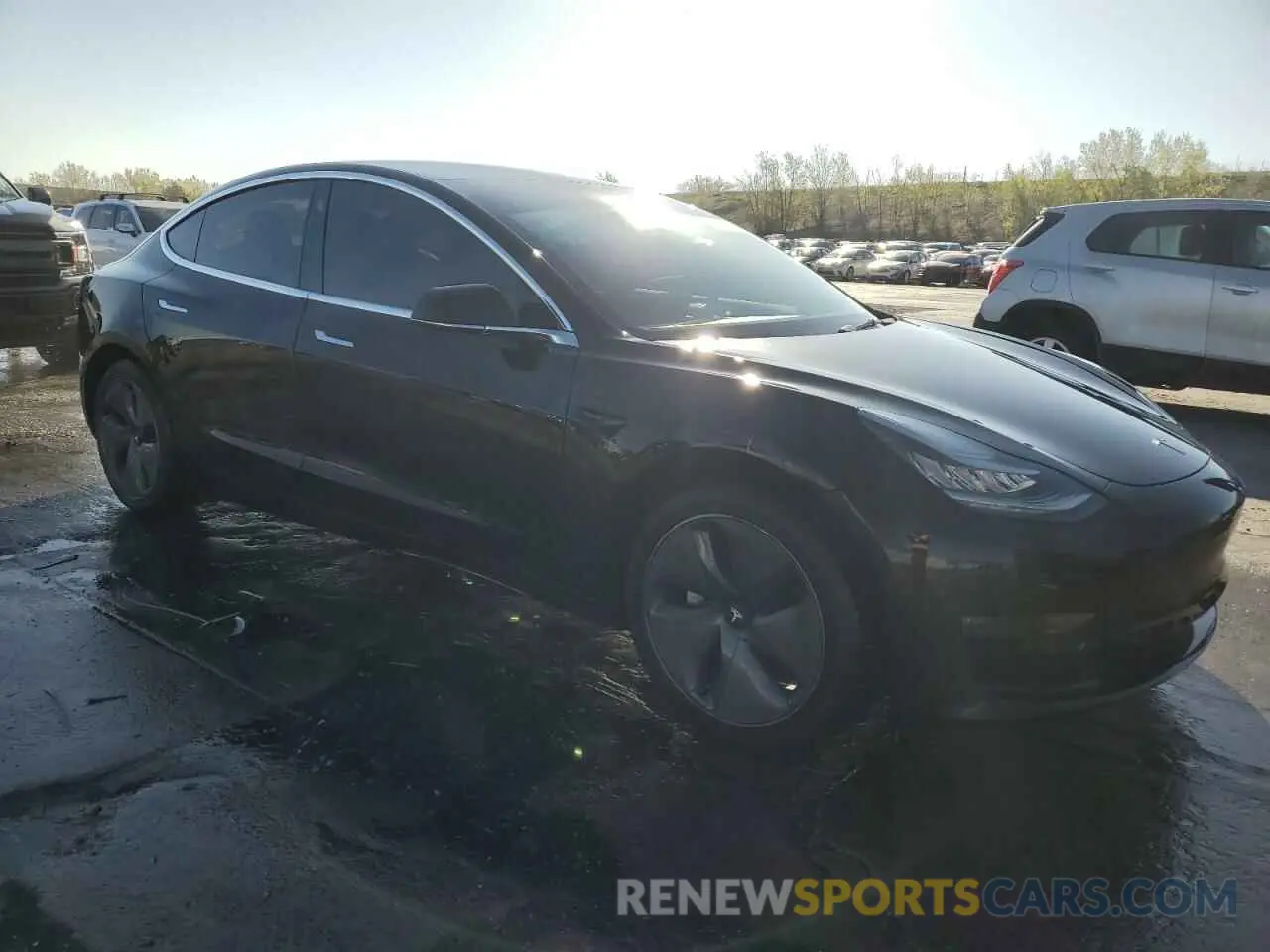 4 Photograph of a damaged car 5YJ3E1EB7LF741489 TESLA MODEL 3 2020