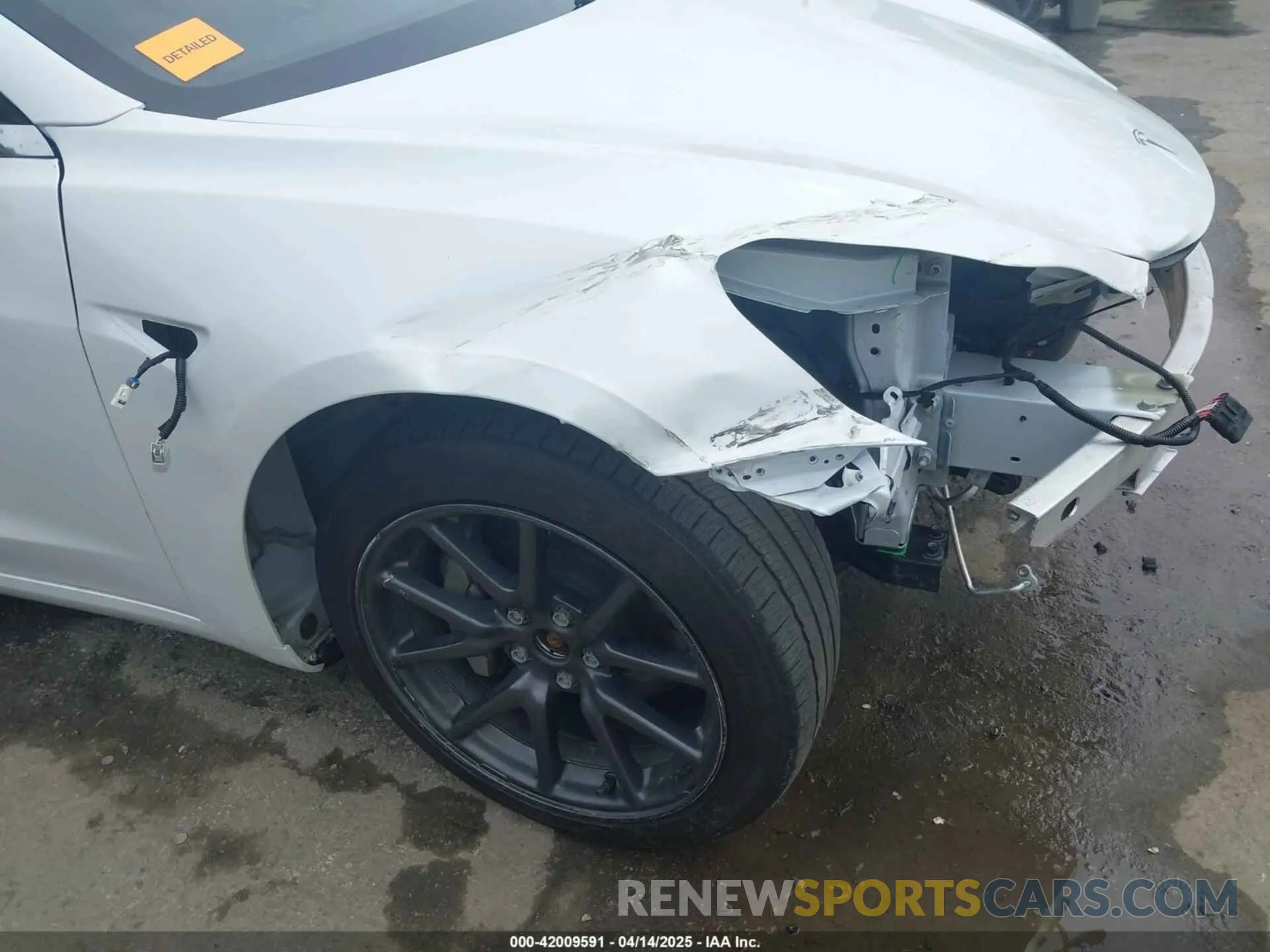 20 Photograph of a damaged car 5YJ3E1EB7LF786903 TESLA MODEL 3 2020
