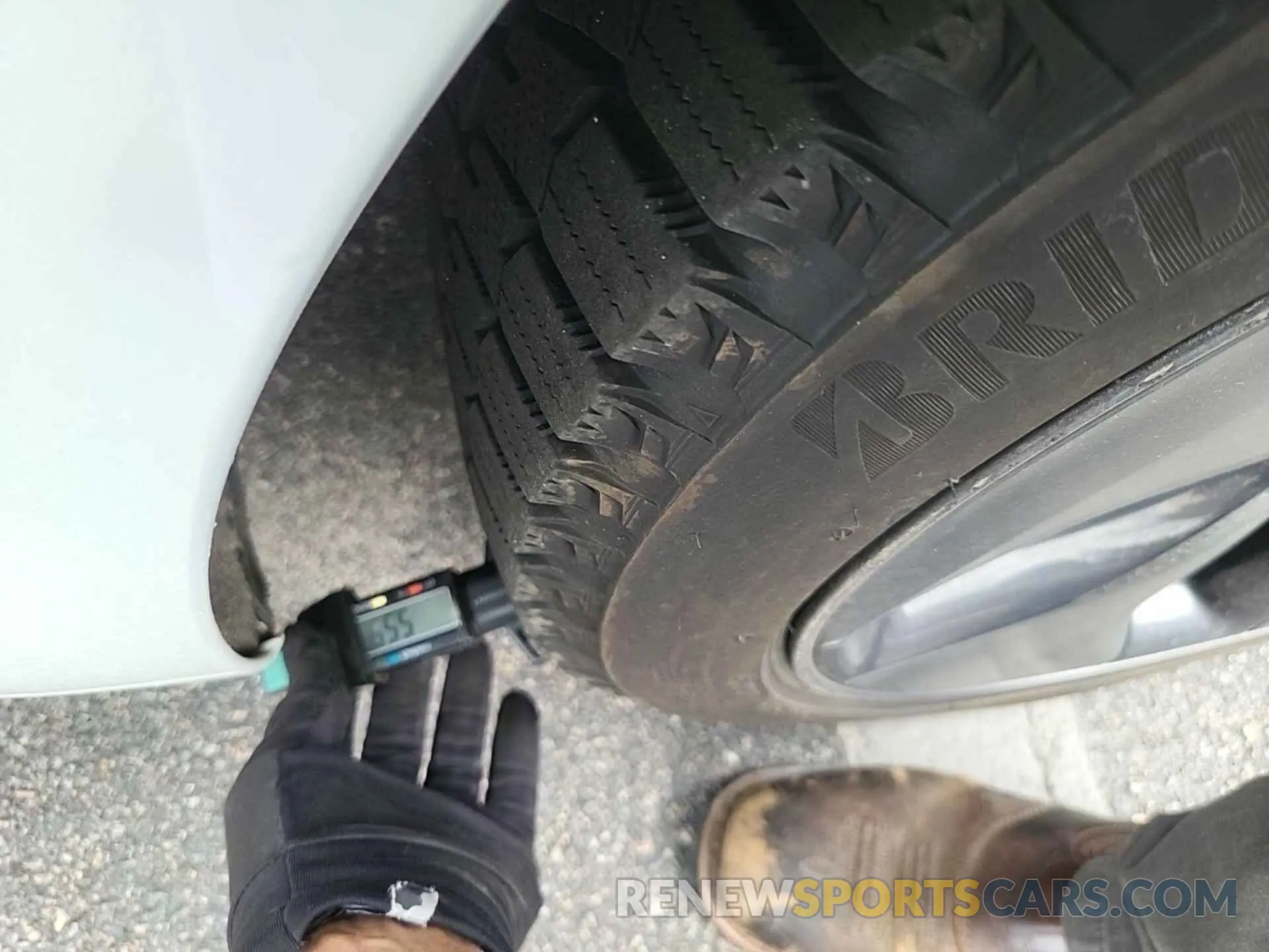 21 Photograph of a damaged car 5YJ3E1EB7LF795231 TESLA MODEL 3 2020