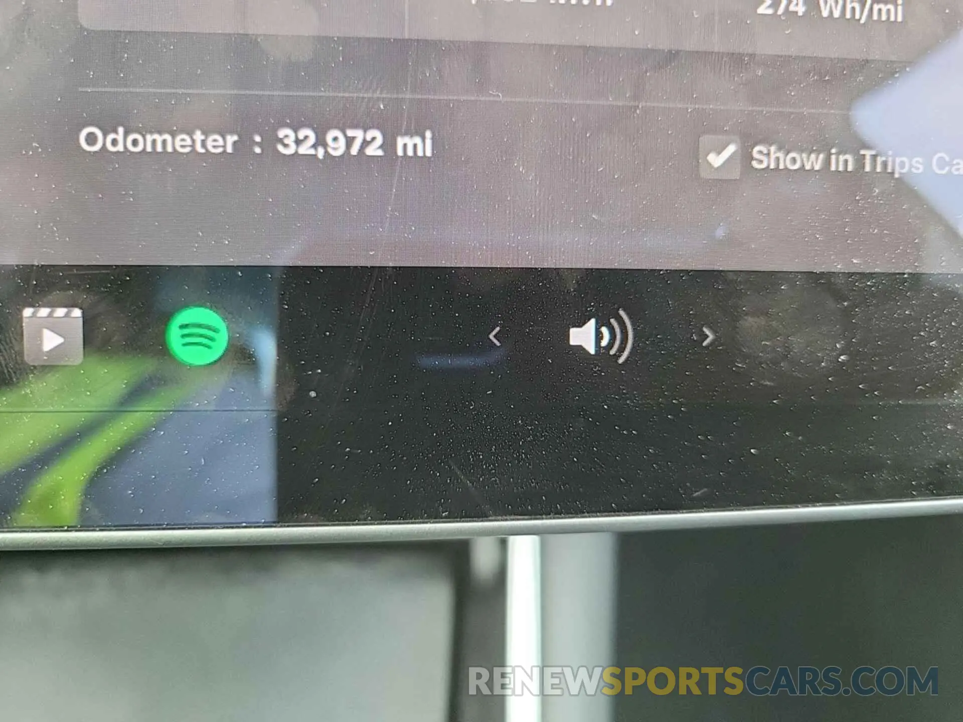 29 Photograph of a damaged car 5YJ3E1EB7LF795231 TESLA MODEL 3 2020