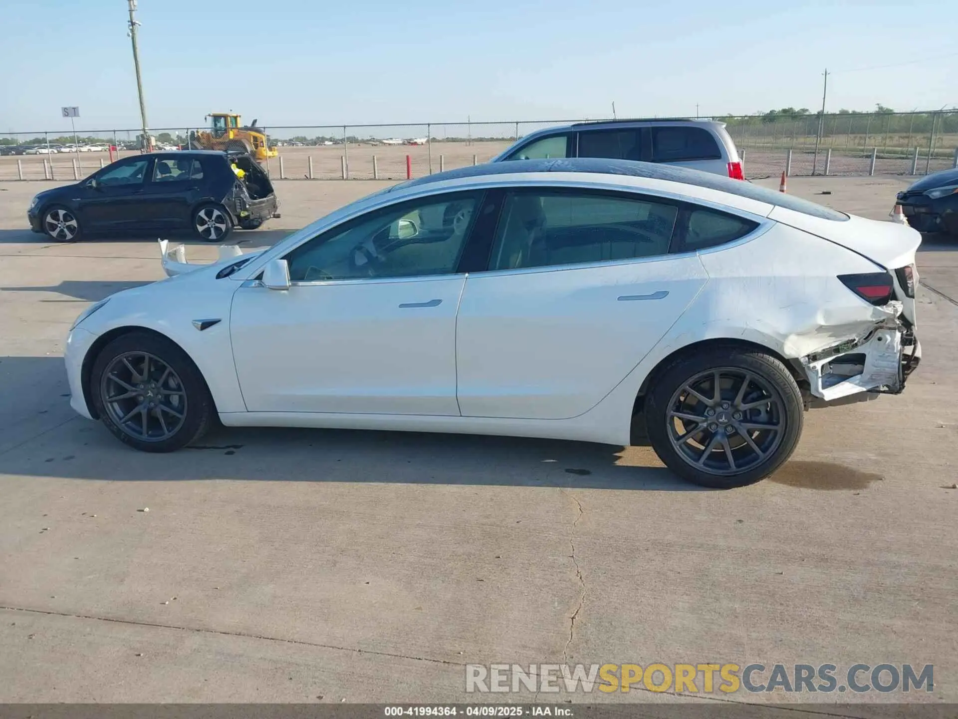 13 Photograph of a damaged car 5YJ3E1EB8LF618221 TESLA MODEL 3 2020
