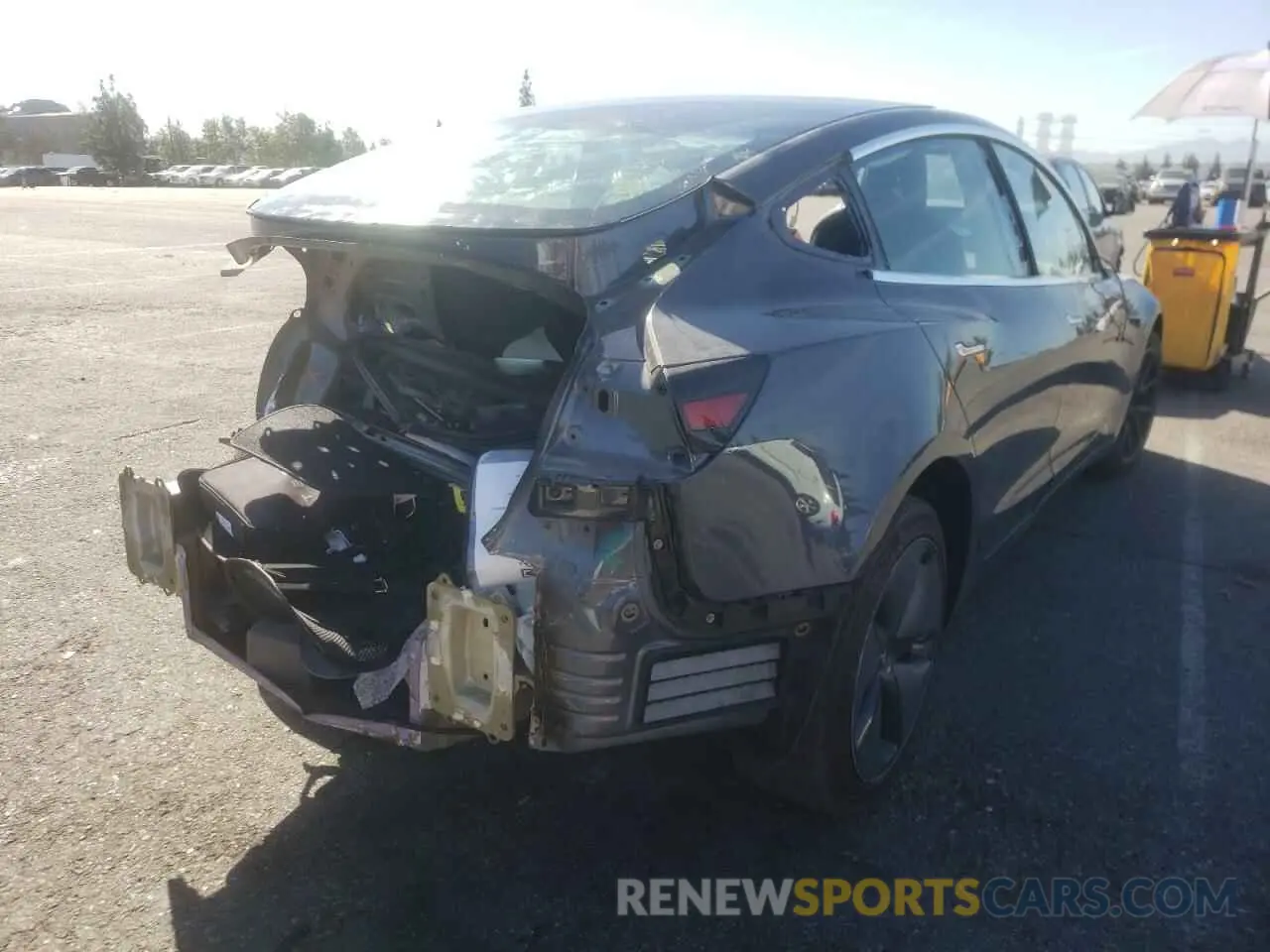 4 Photograph of a damaged car 5YJ3E1EB8LF635648 TESLA MODEL 3 2020
