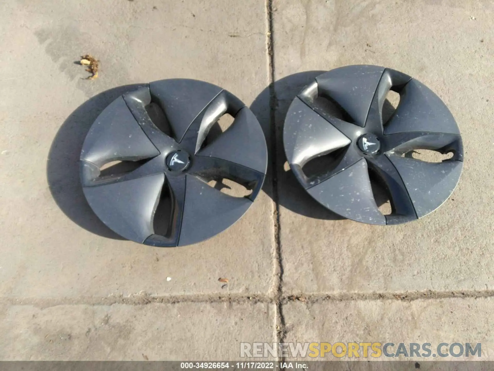 12 Photograph of a damaged car 5YJ3E1EB8LF636072 TESLA MODEL 3 2020