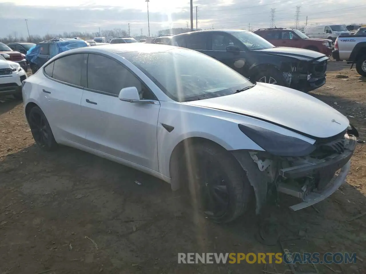 4 Photograph of a damaged car 5YJ3E1EB8LF640168 TESLA MODEL 3 2020