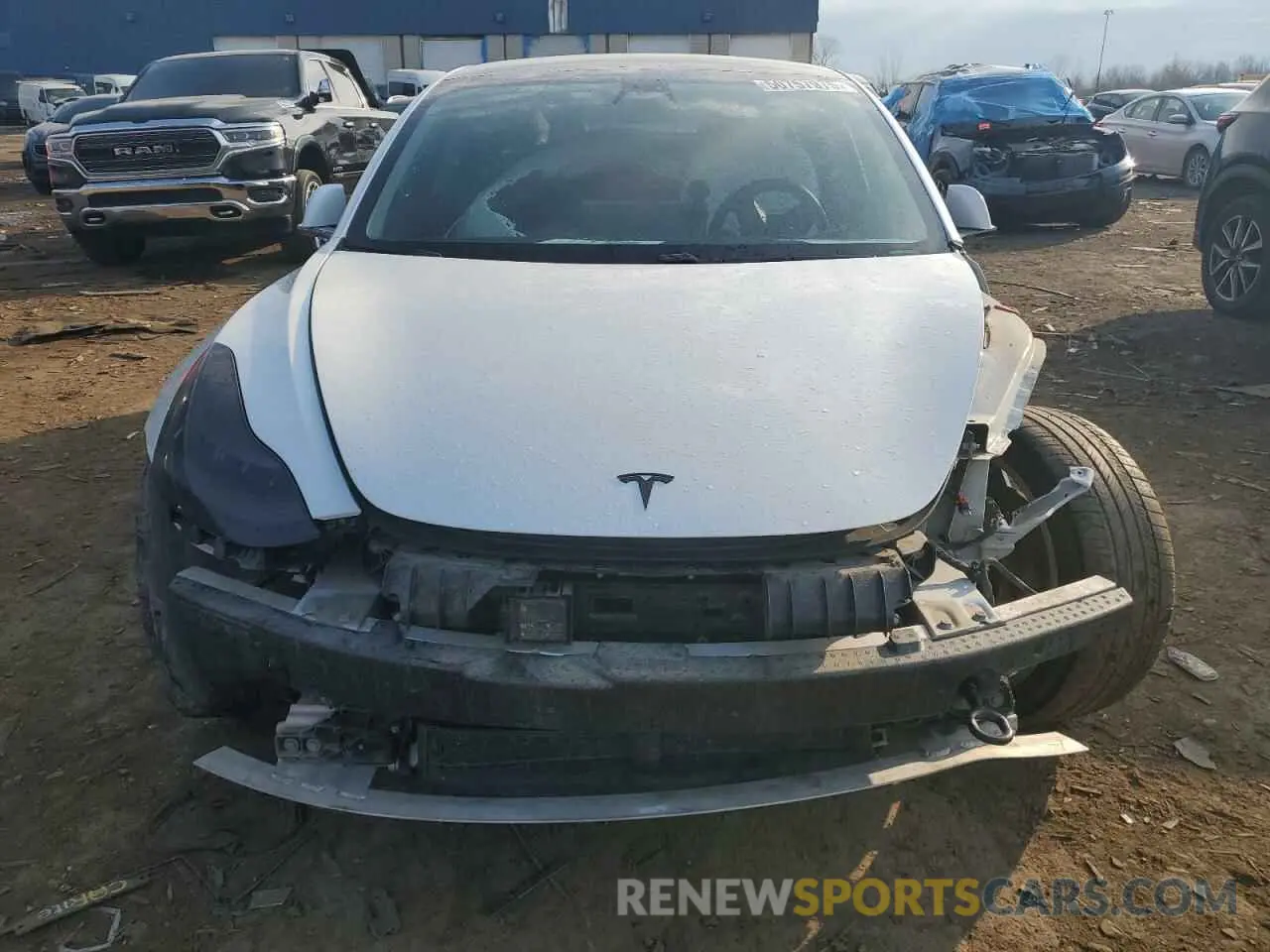 5 Photograph of a damaged car 5YJ3E1EB8LF640168 TESLA MODEL 3 2020