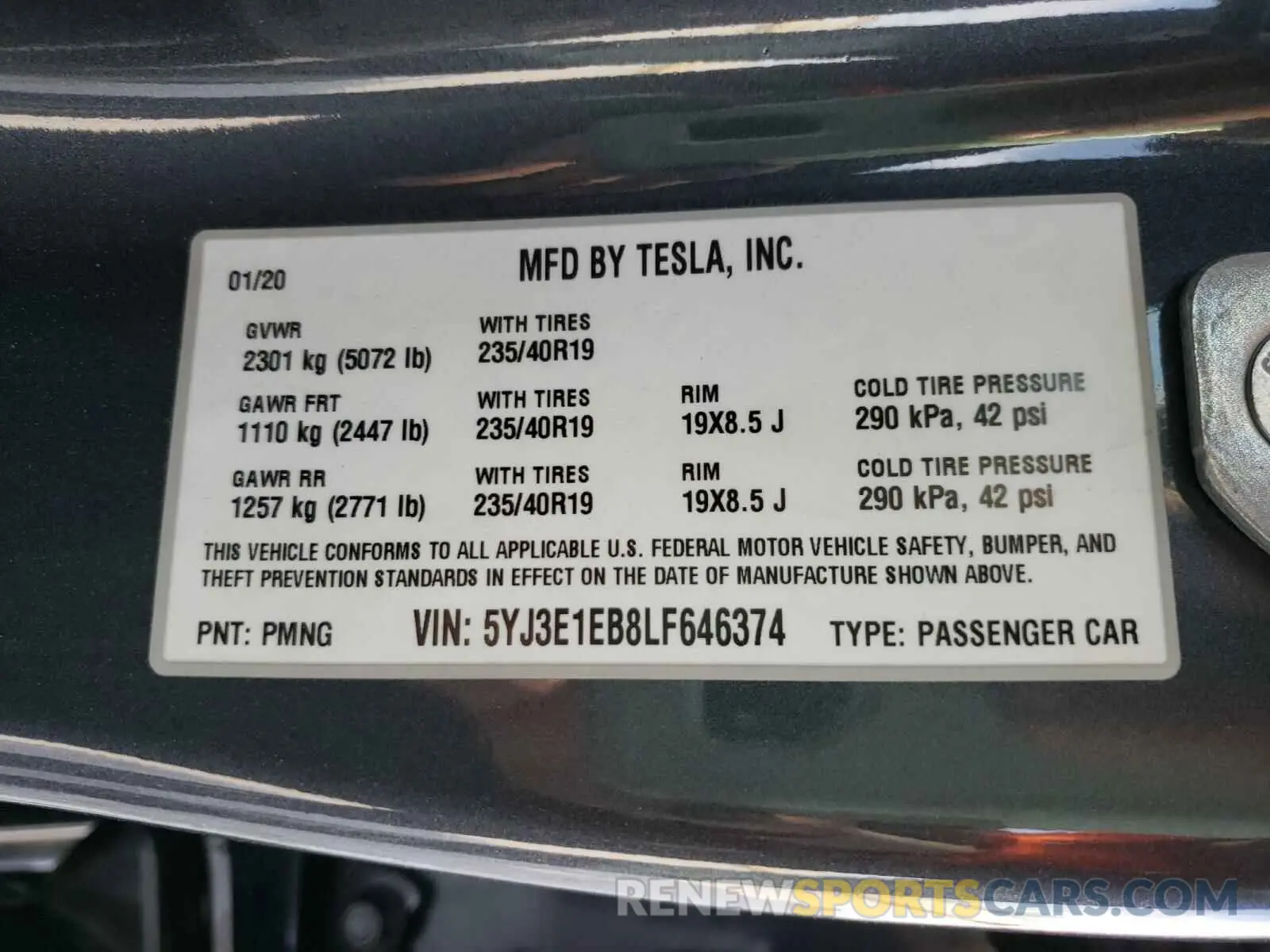 10 Photograph of a damaged car 5YJ3E1EB8LF646374 TESLA MODEL 3 2020