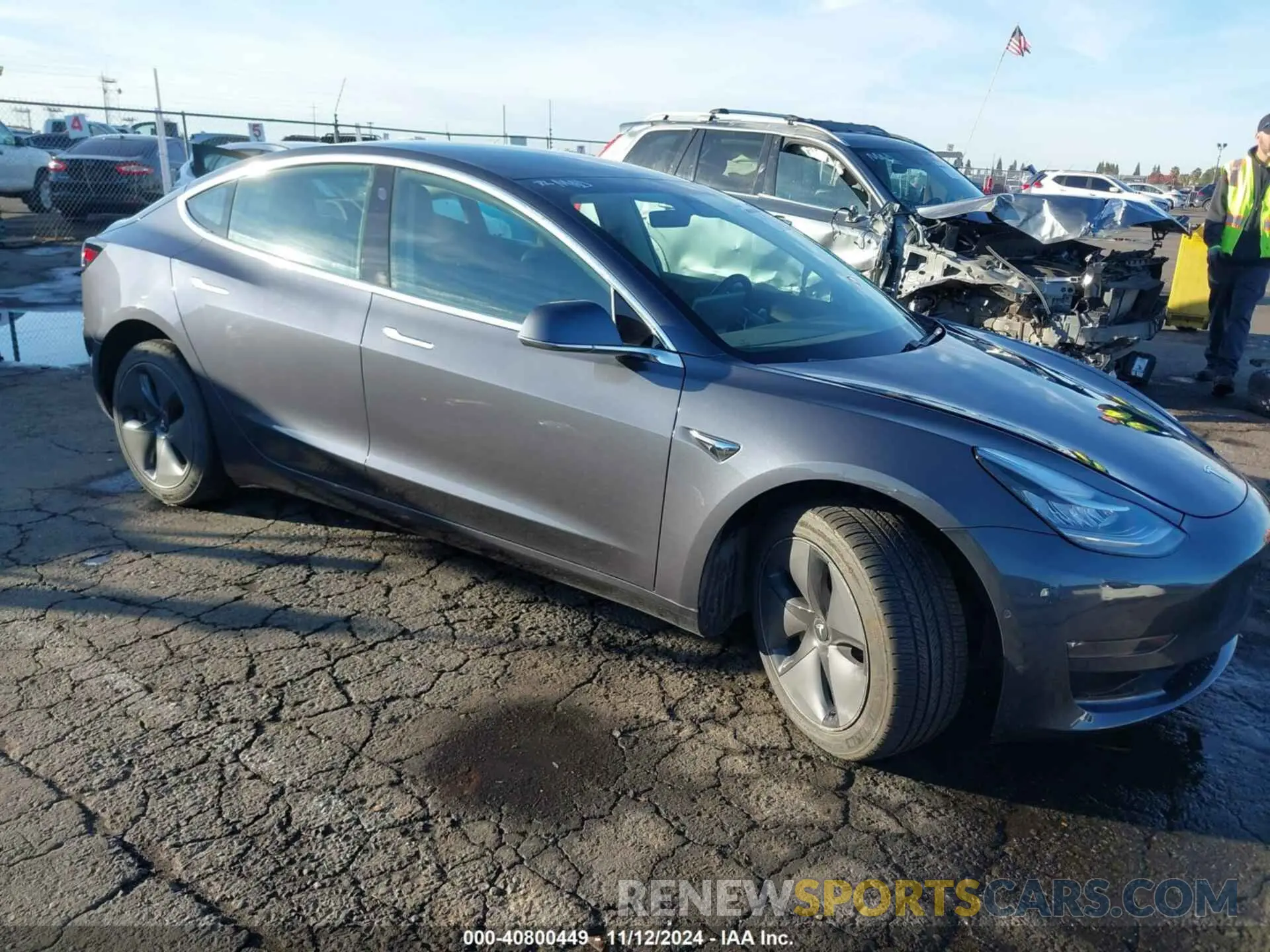1 Photograph of a damaged car 5YJ3E1EB8LF649548 TESLA MODEL 3 2020