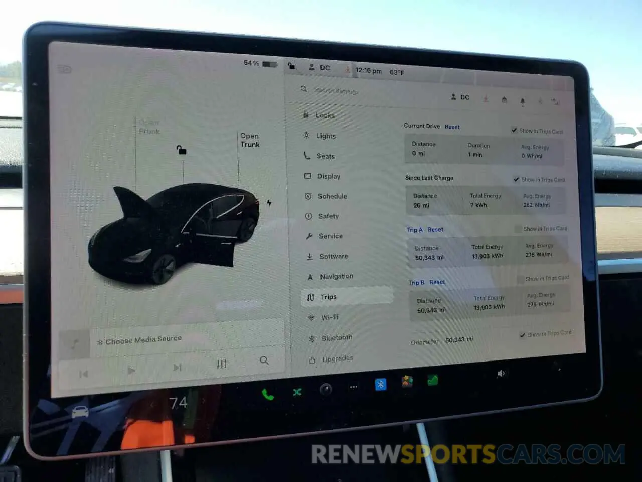 9 Photograph of a damaged car 5YJ3E1EB8LF710414 TESLA MODEL 3 2020