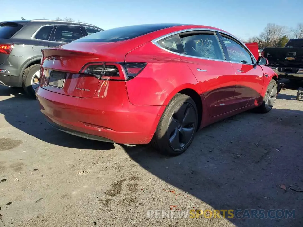 3 Photograph of a damaged car 5YJ3E1EB8LF744353 TESLA MODEL 3 2020