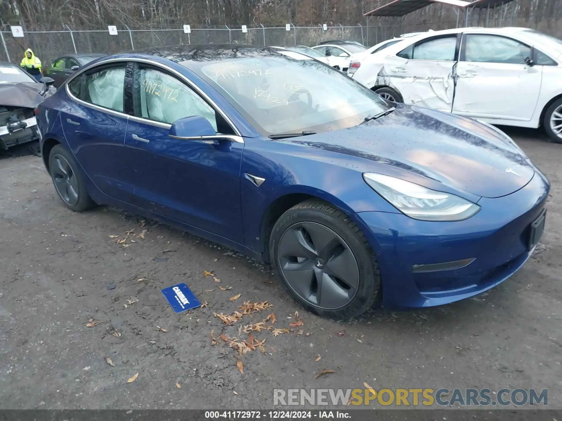 1 Photograph of a damaged car 5YJ3E1EB9LF535056 TESLA MODEL 3 2020