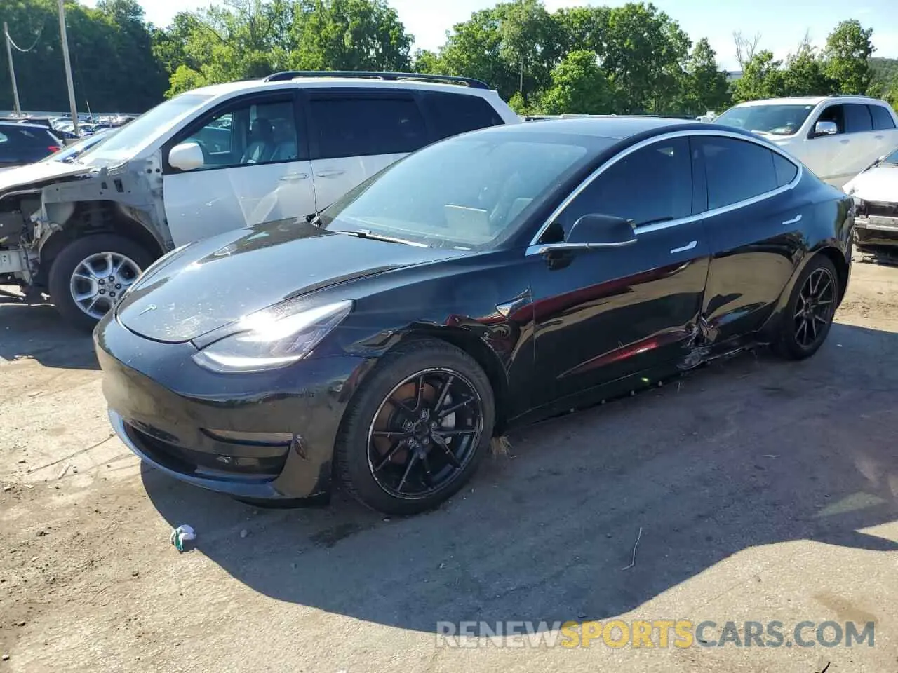 1 Фотография поврежденного автомобиля 5YJ3E1EB9LF599873 TESLA MODEL 3 2020